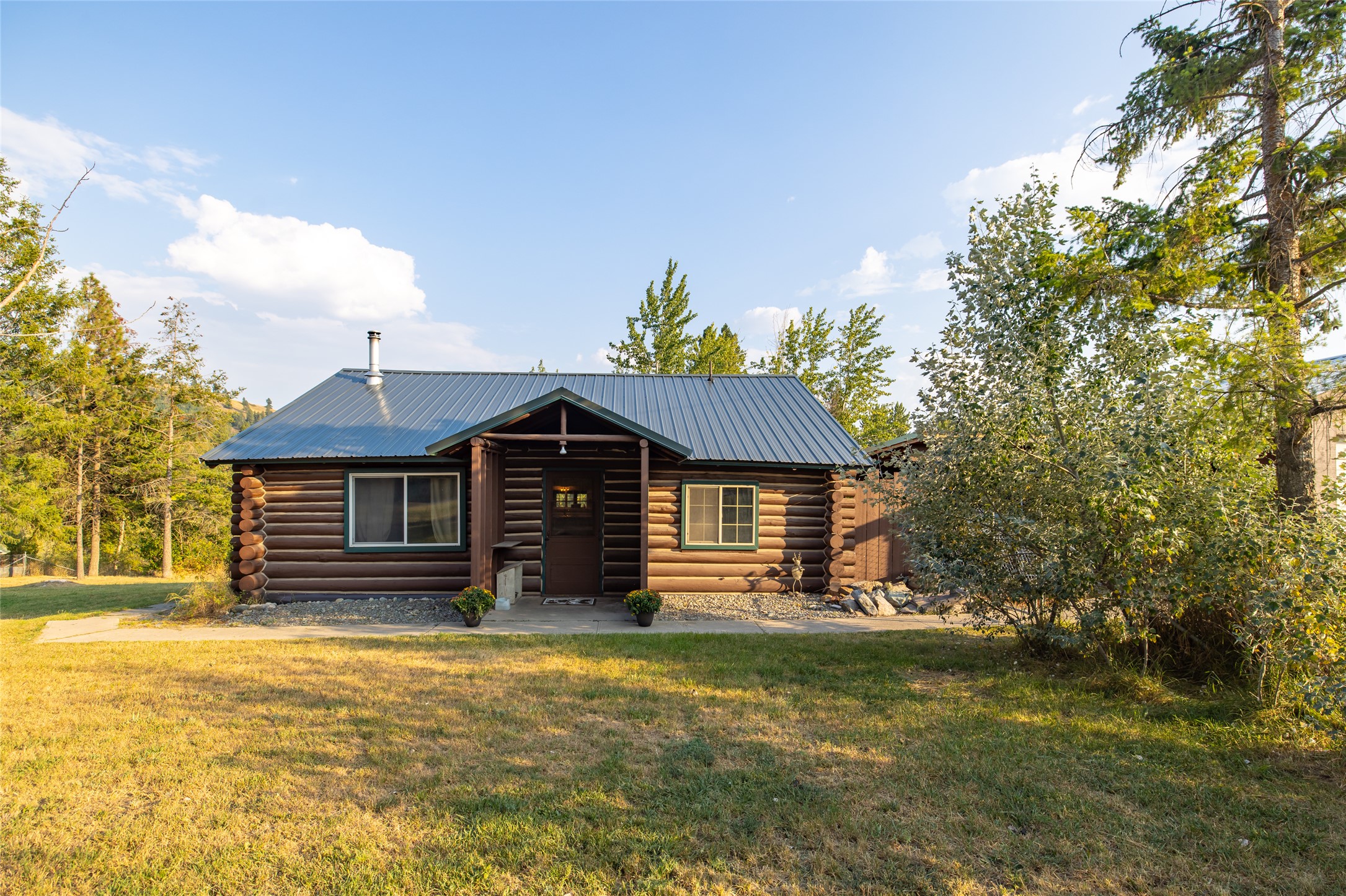 2572 Us Highway 2 W Property Photo 24