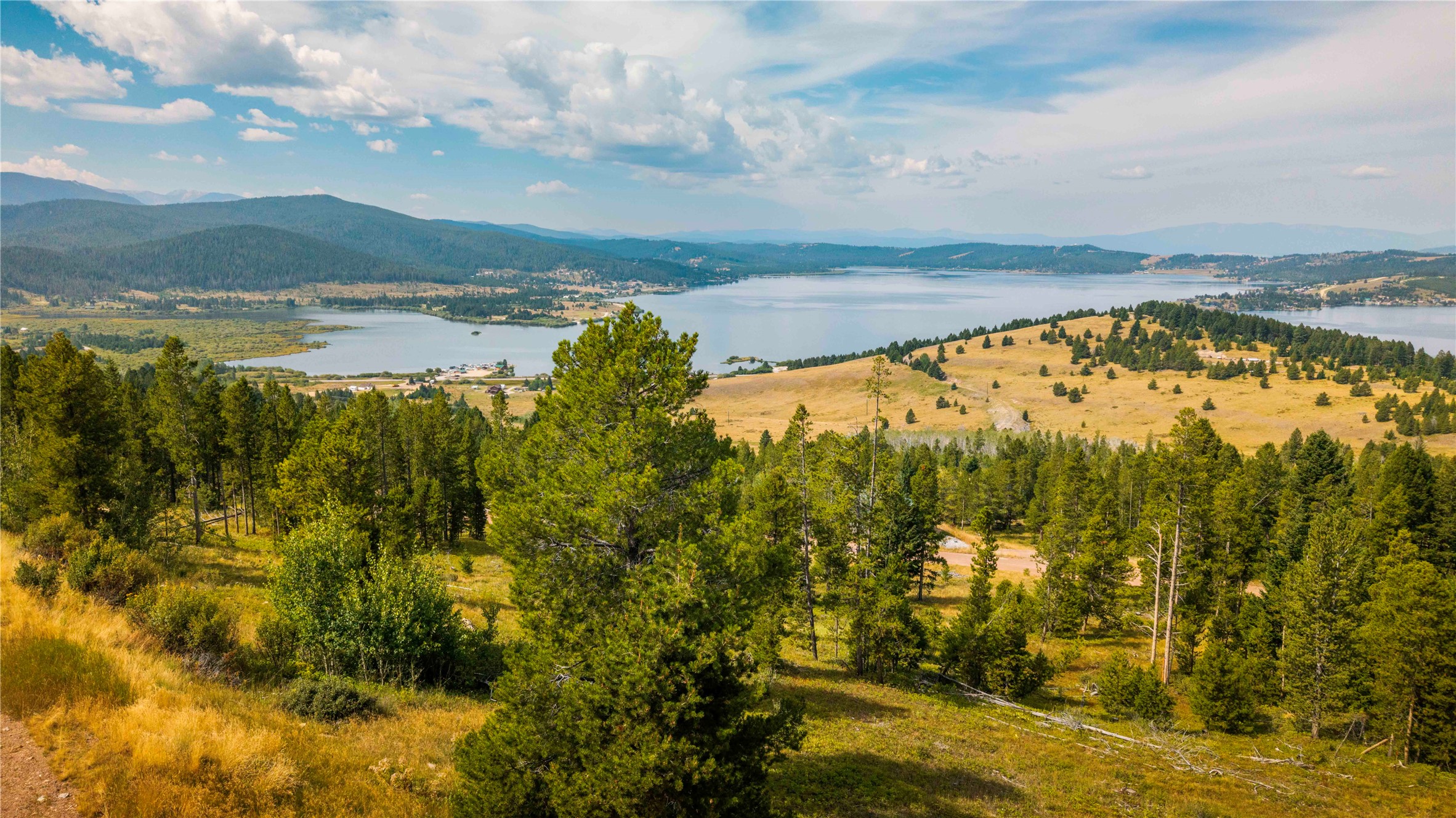 10 Mule Deer Lane Property Photo 1