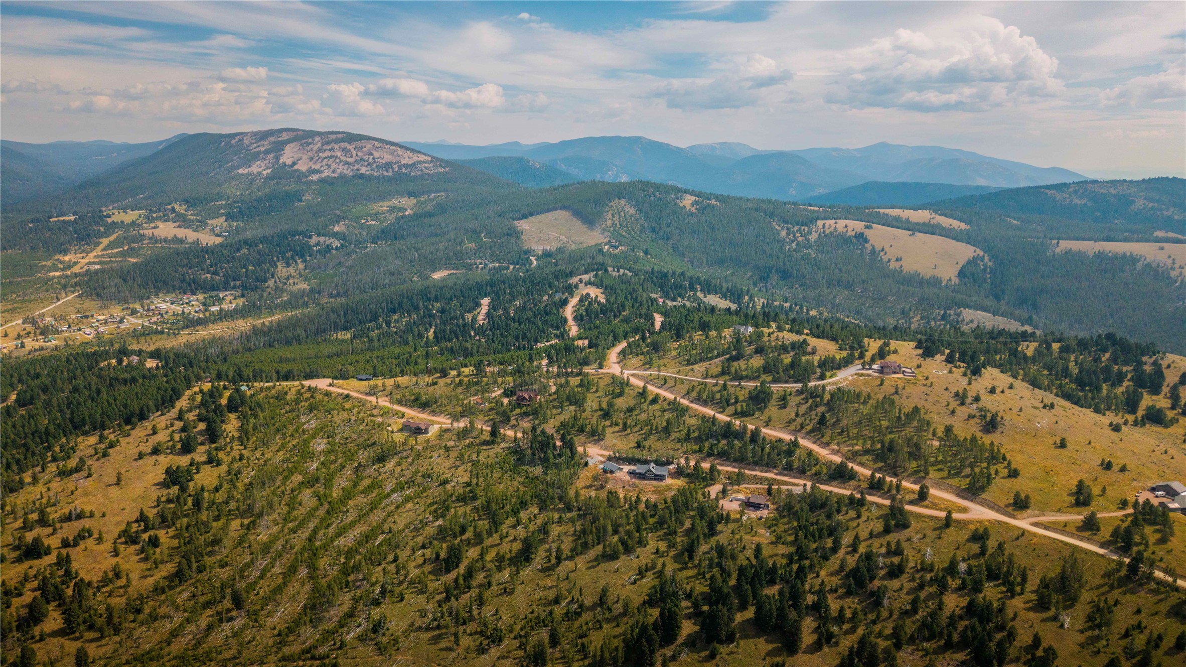 10 Mule Deer Lane Property Photo 4