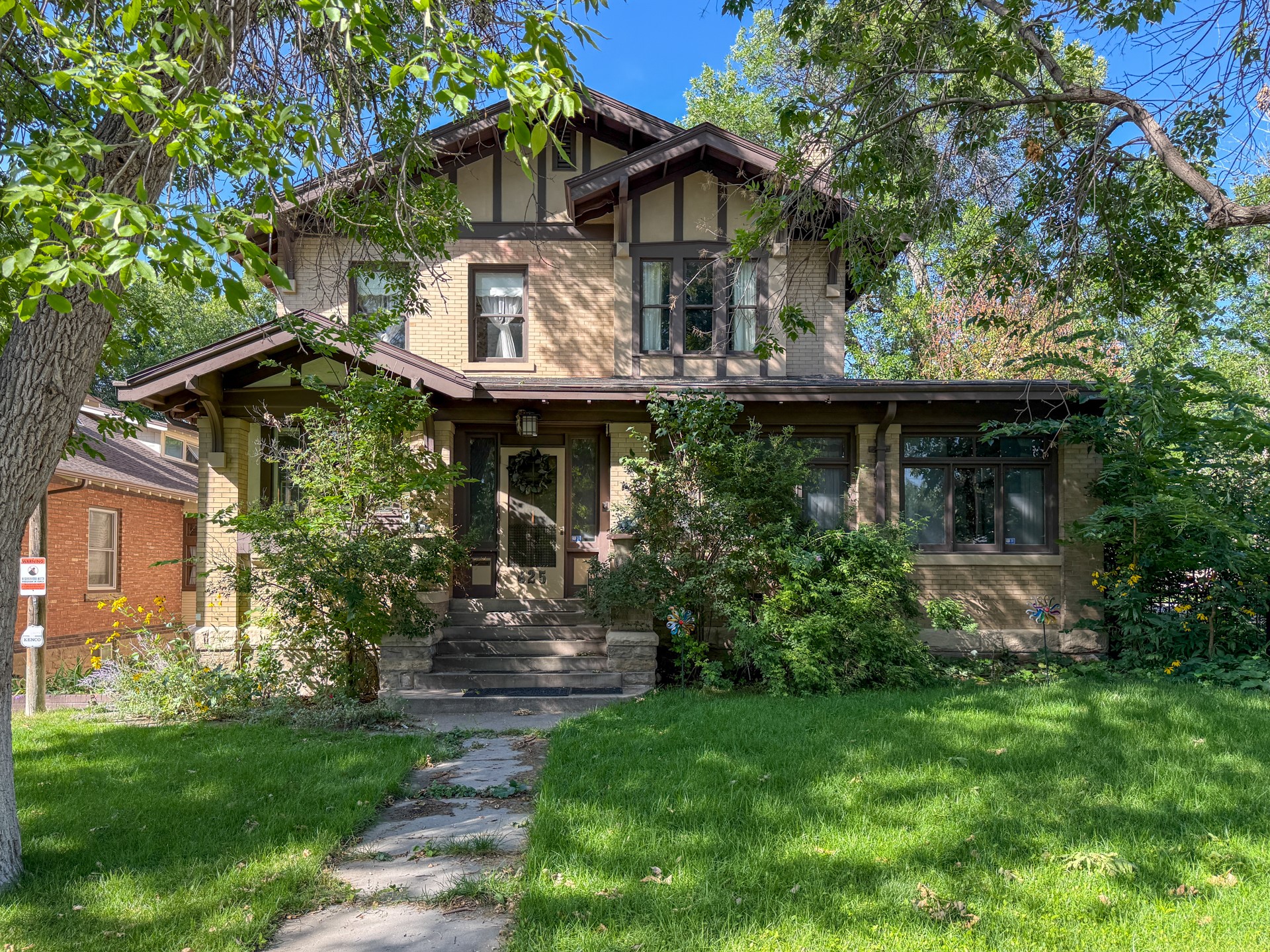 625 3rd Avenue N Property Photo 1