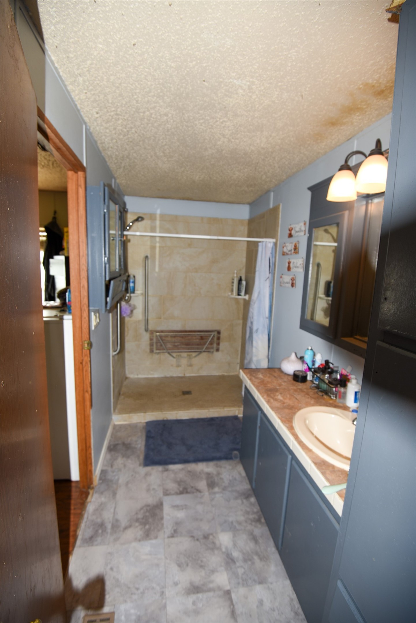500 N Walnut Street 8 Property Photo 6