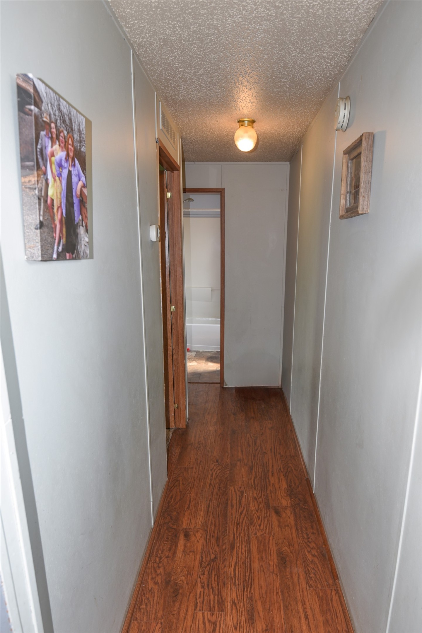 500 N Walnut Street 8 Property Photo 15