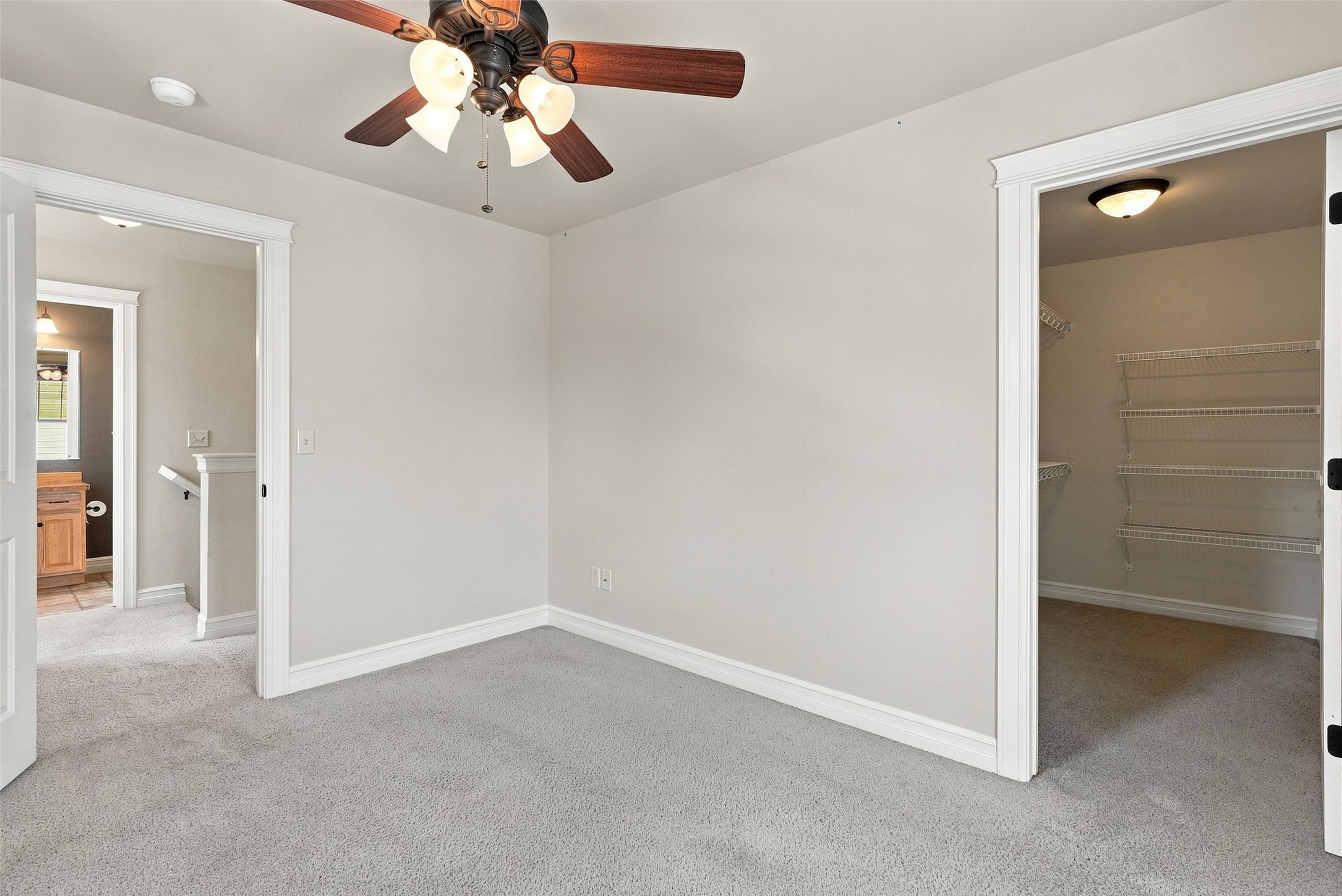 121 Silverberry Lane Property Photo 30