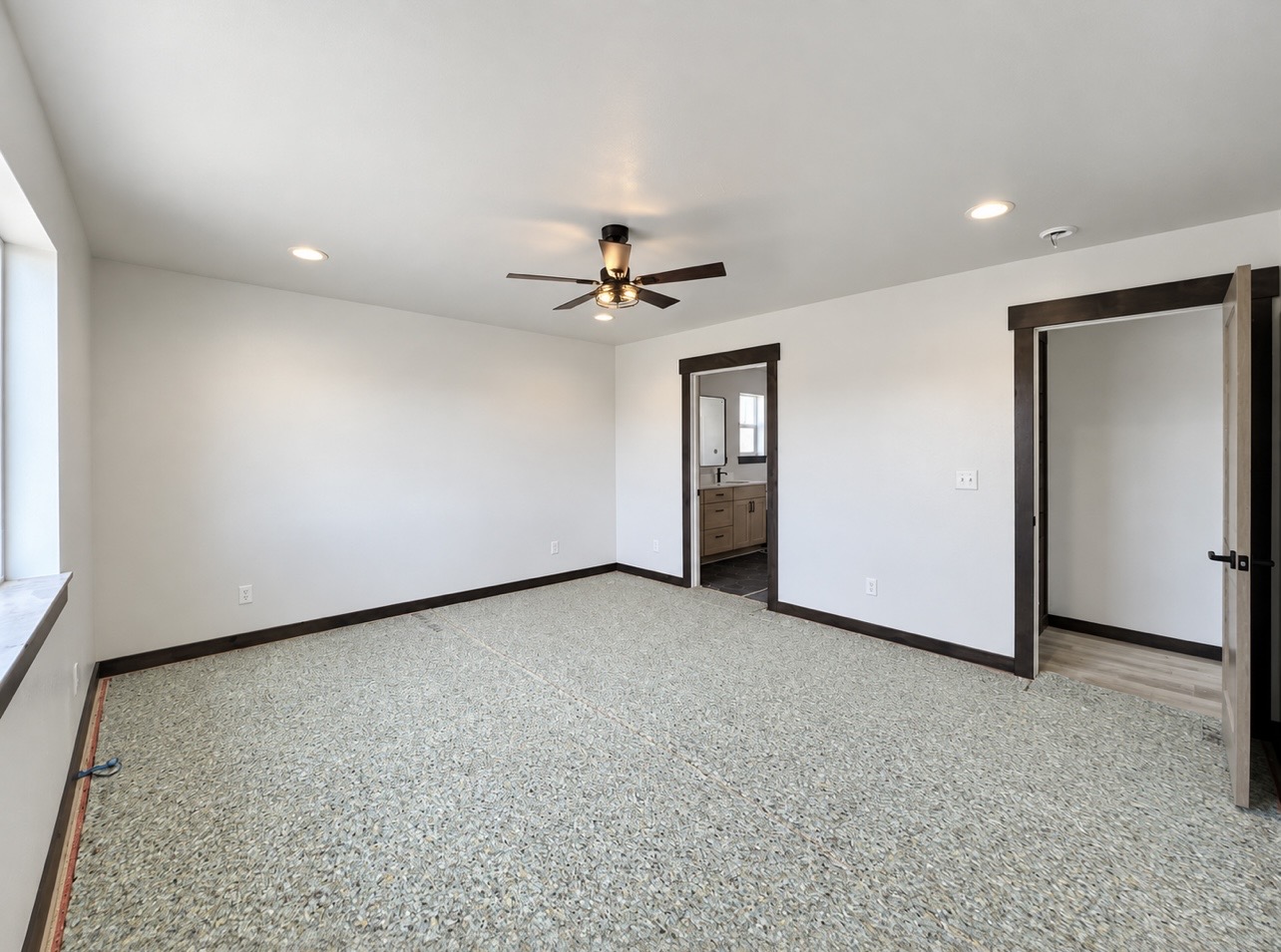 8150 Oreilly Drive Property Photo 11
