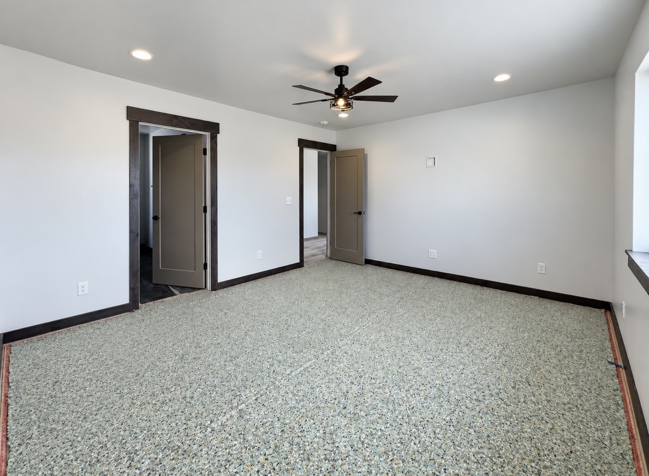 8150 Oreilly Drive Property Photo 12