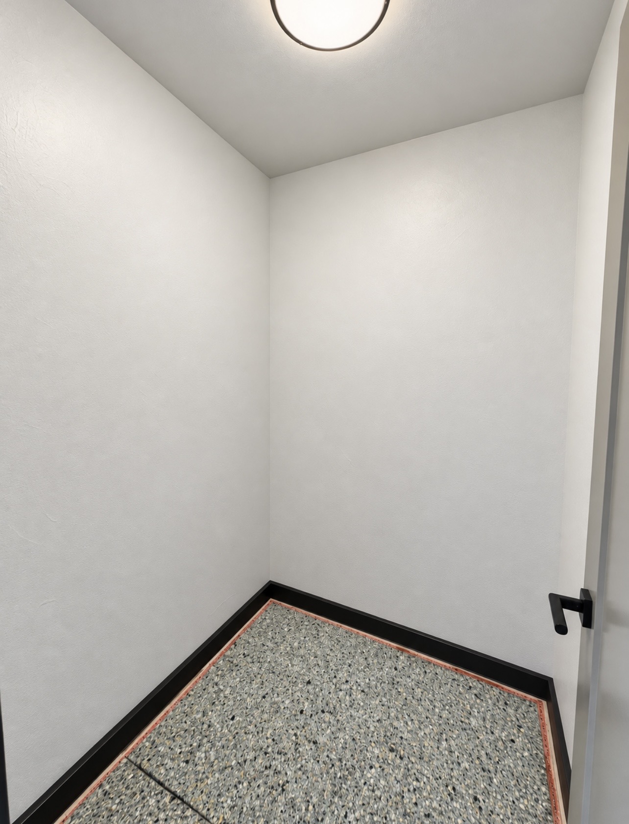8150 Oreilly Drive Property Photo 14