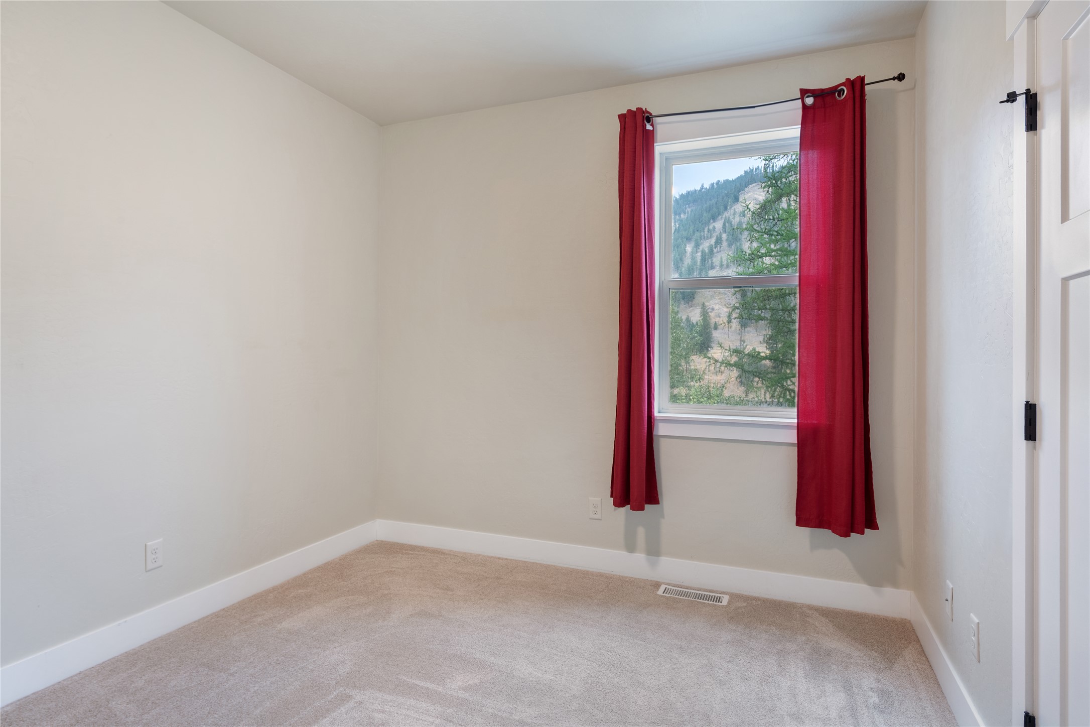 156 Osprey Drive Property Photo 31