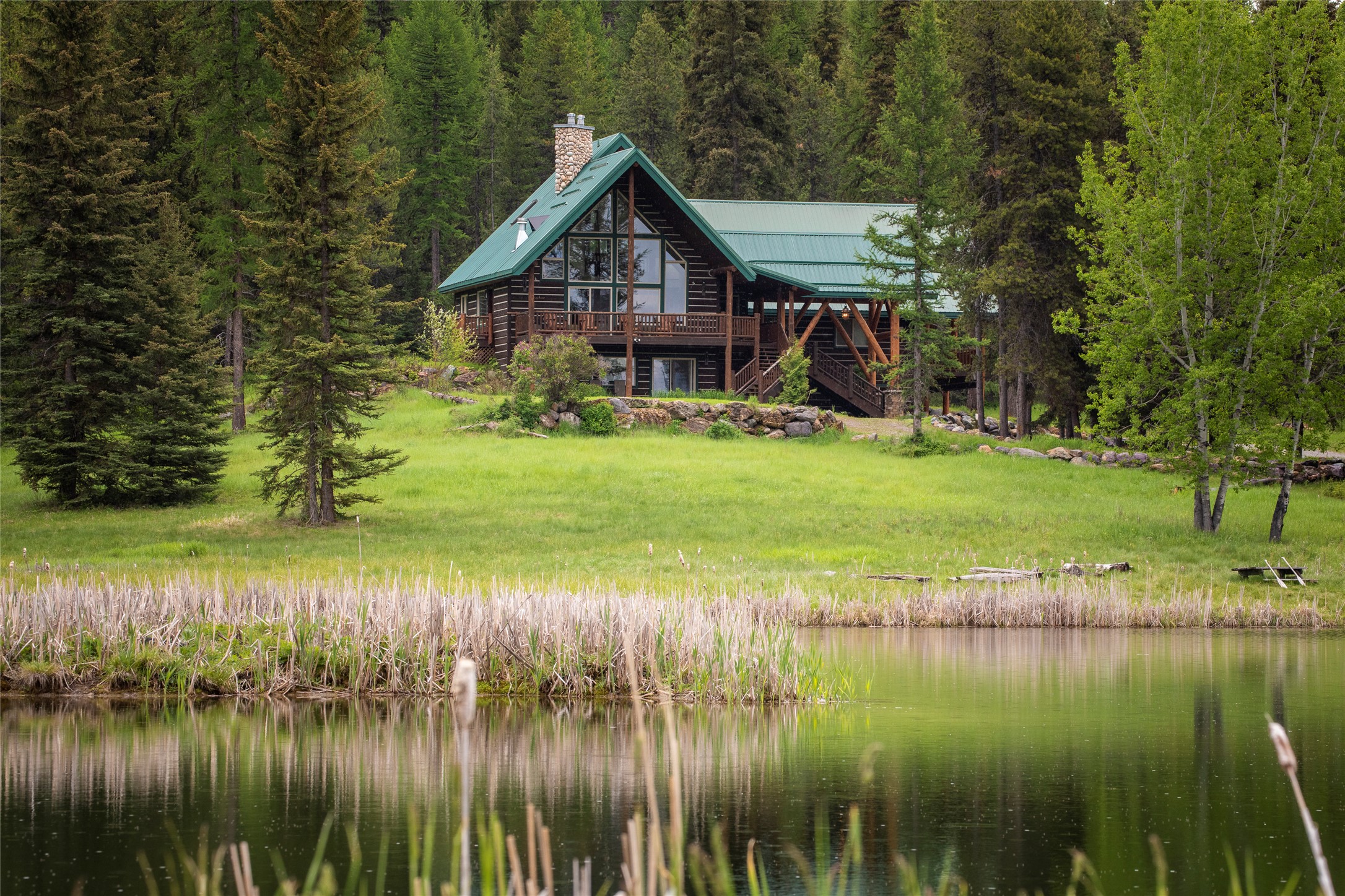 463 Tamarack Creek Road Property Photo 1