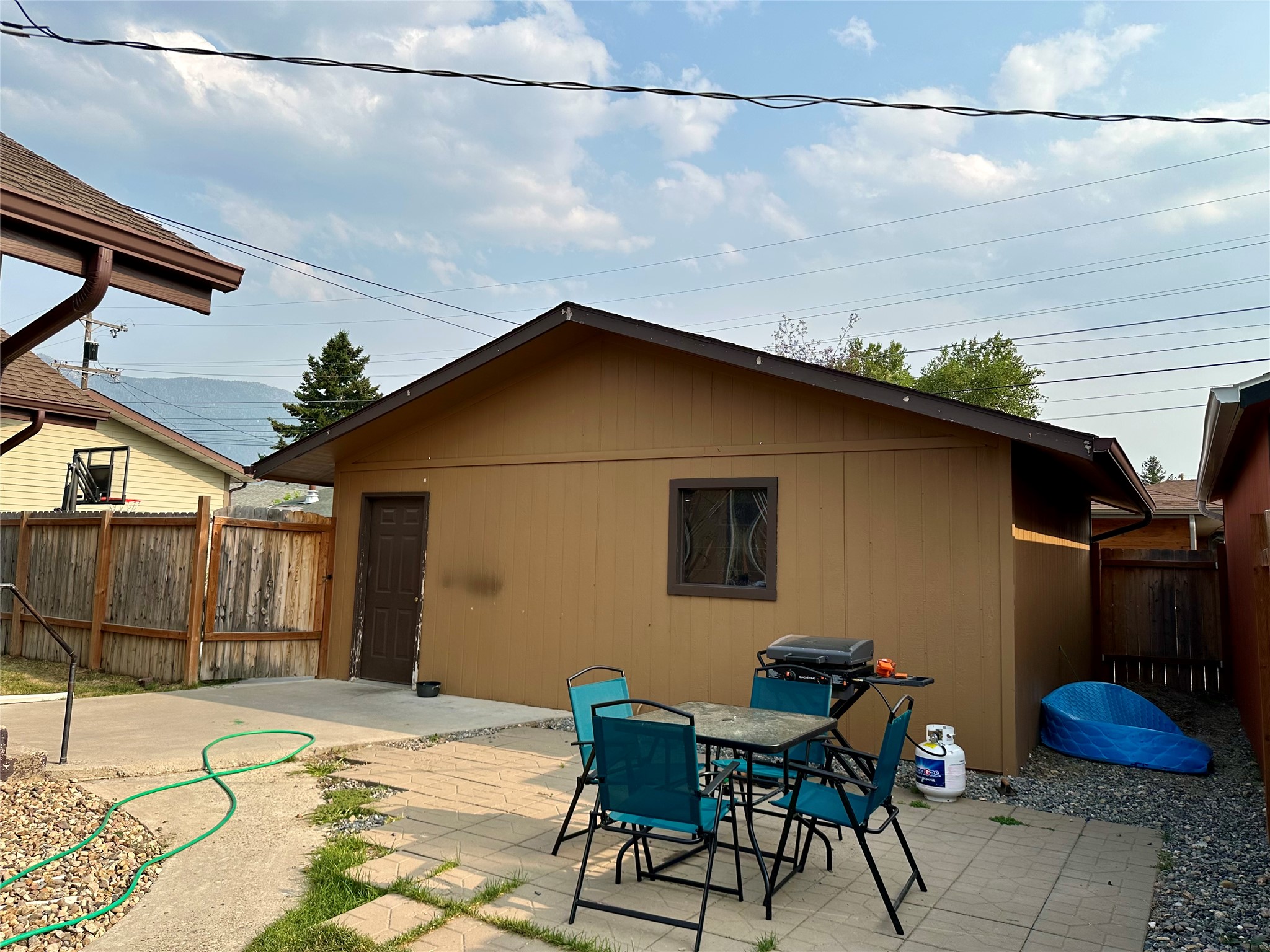 2908 Phillips Street Property Photo 15