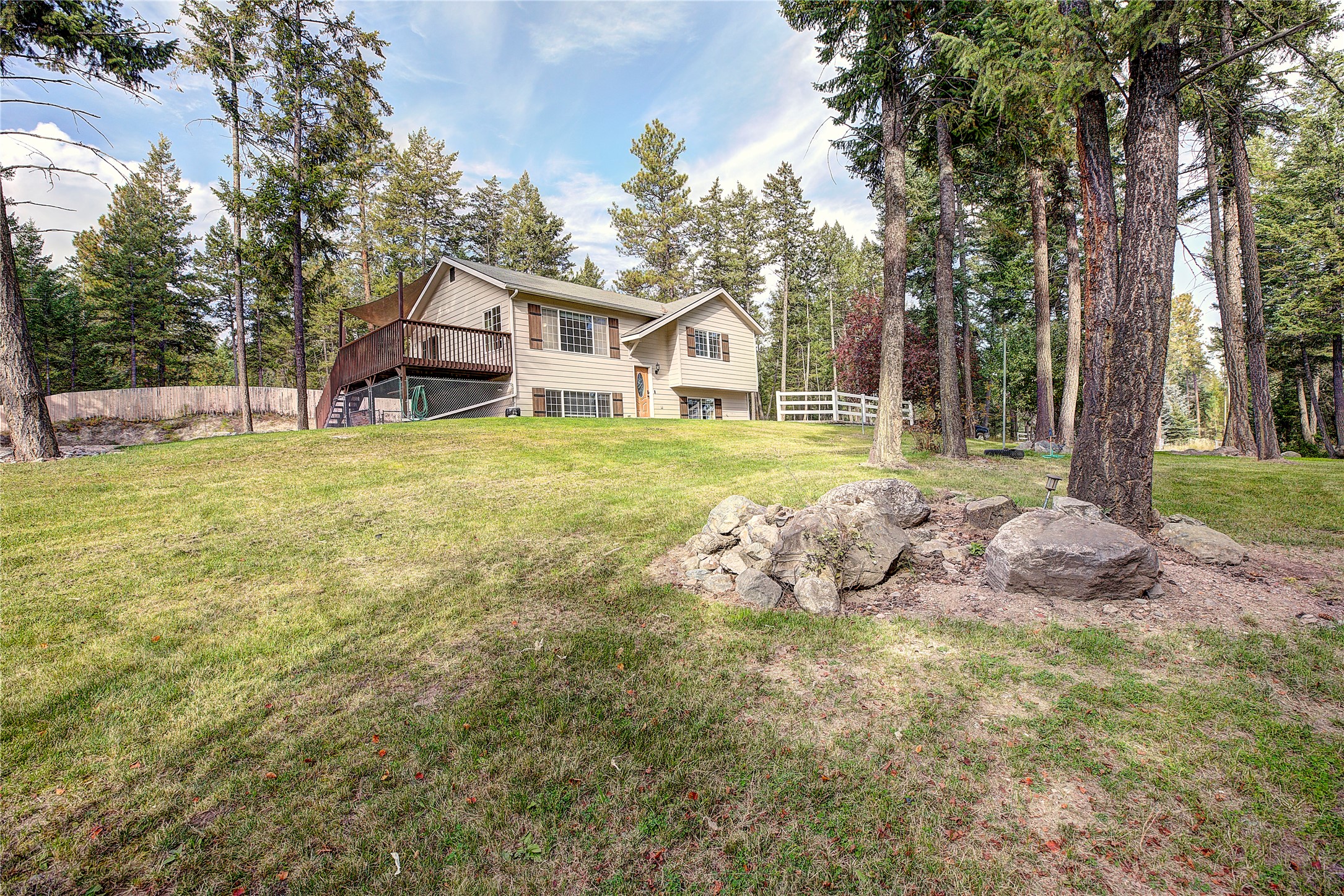 398 Deer Creek Road Property Photo 2