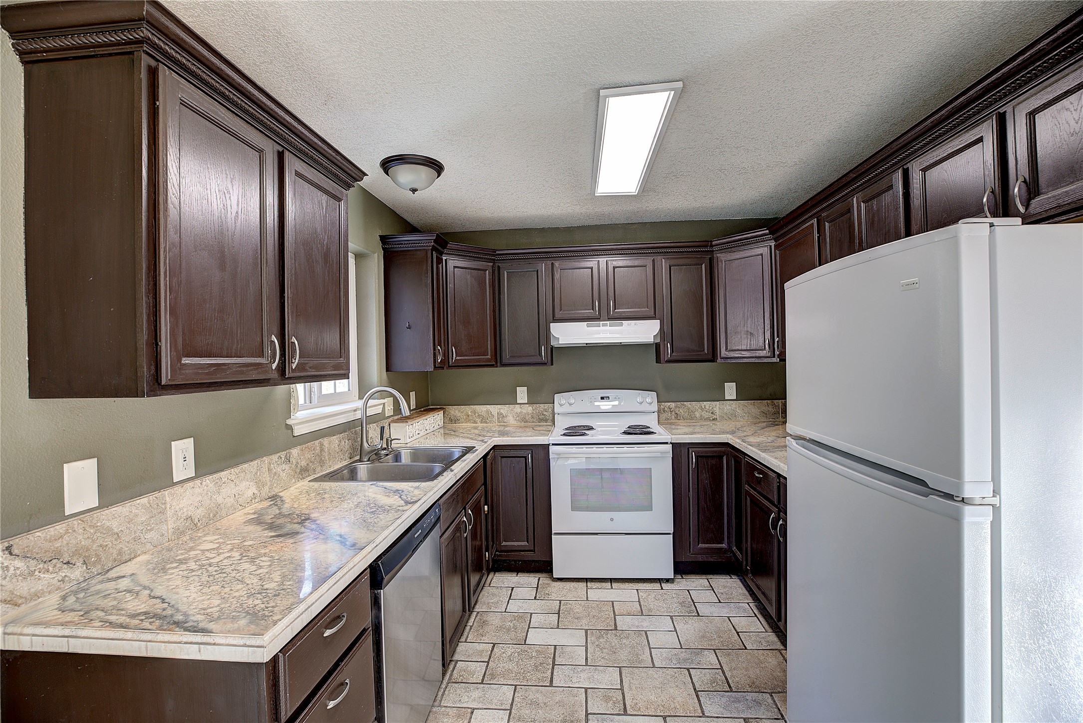 398 Deer Creek Road Property Photo 24