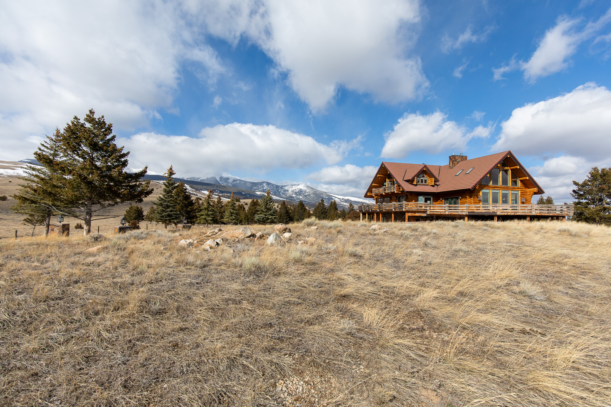 1380 Glacier View Drive Property Photo 7
