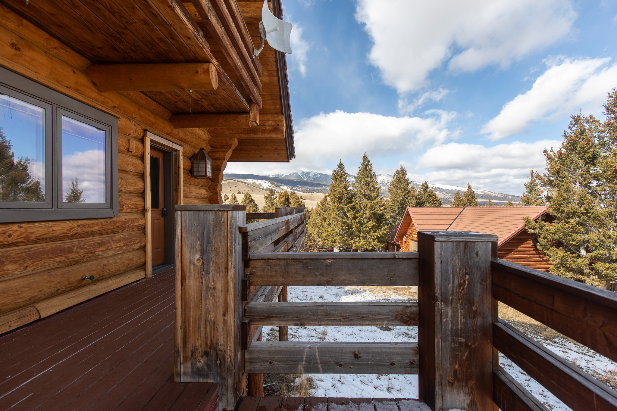 1380 Glacier View Drive Property Photo 9