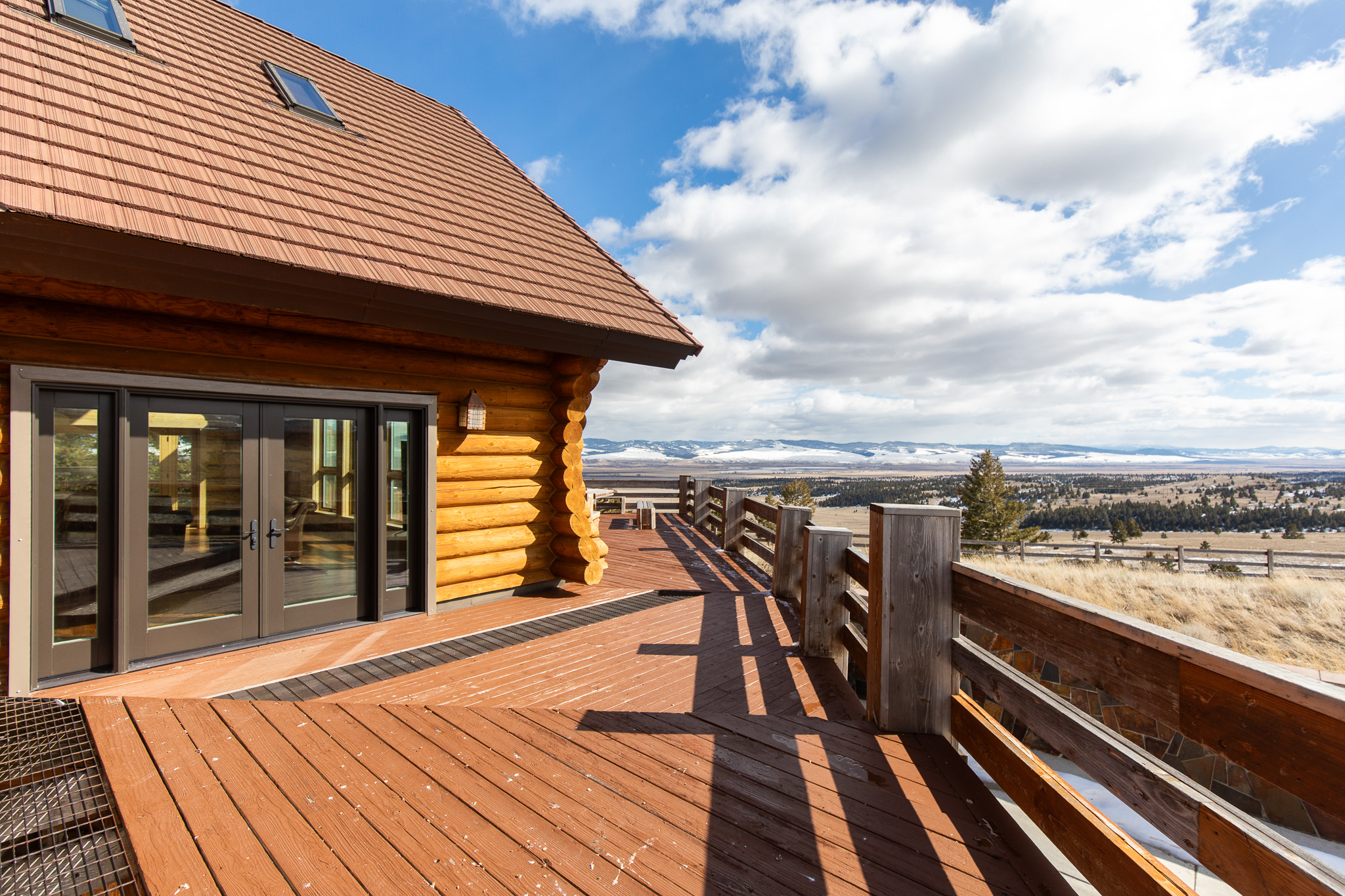 1380 Glacier View Drive Property Photo 14