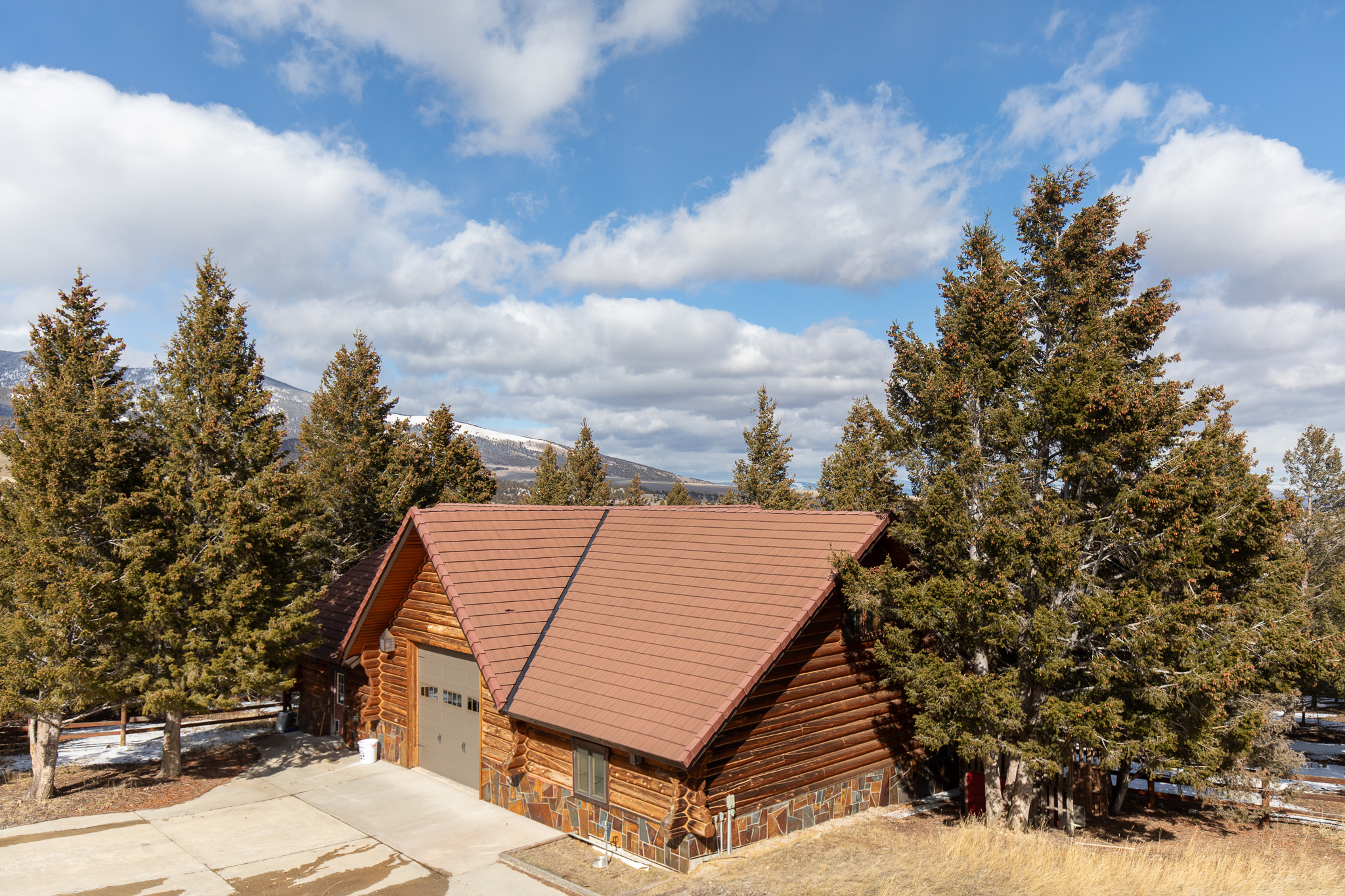 1380 Glacier View Drive Property Photo 18
