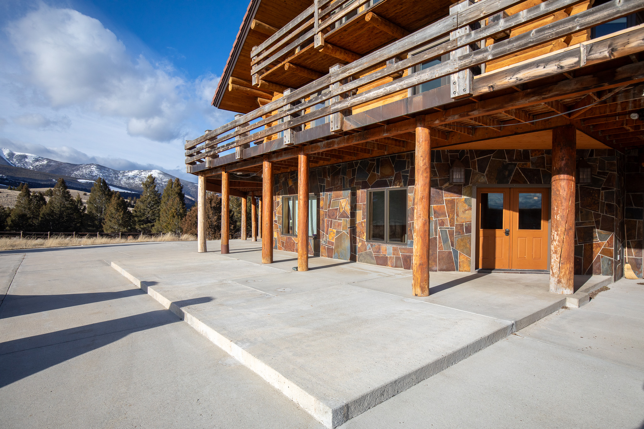 1380 Glacier View Drive Property Photo 76