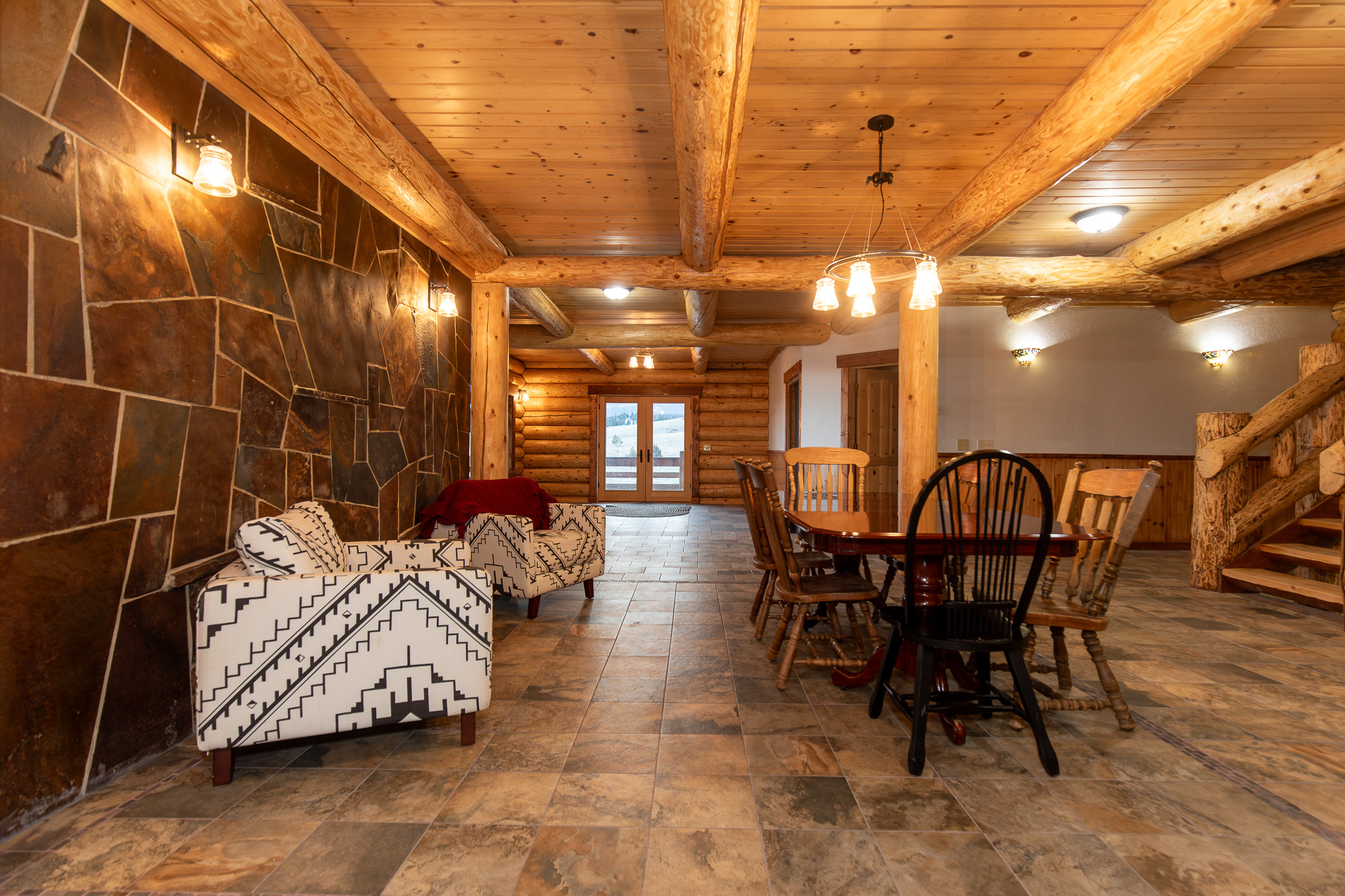 1380 Glacier View Drive Property Photo 115