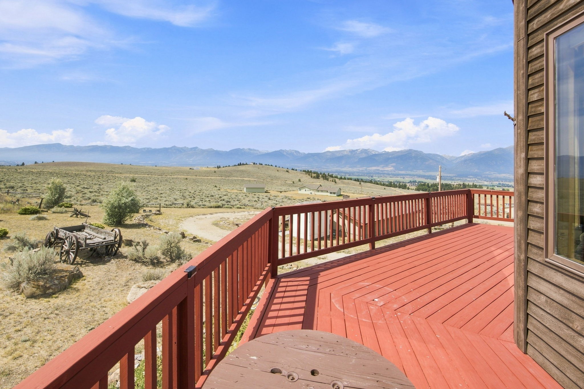 935 Moon Shadow Lane Property Photo 4