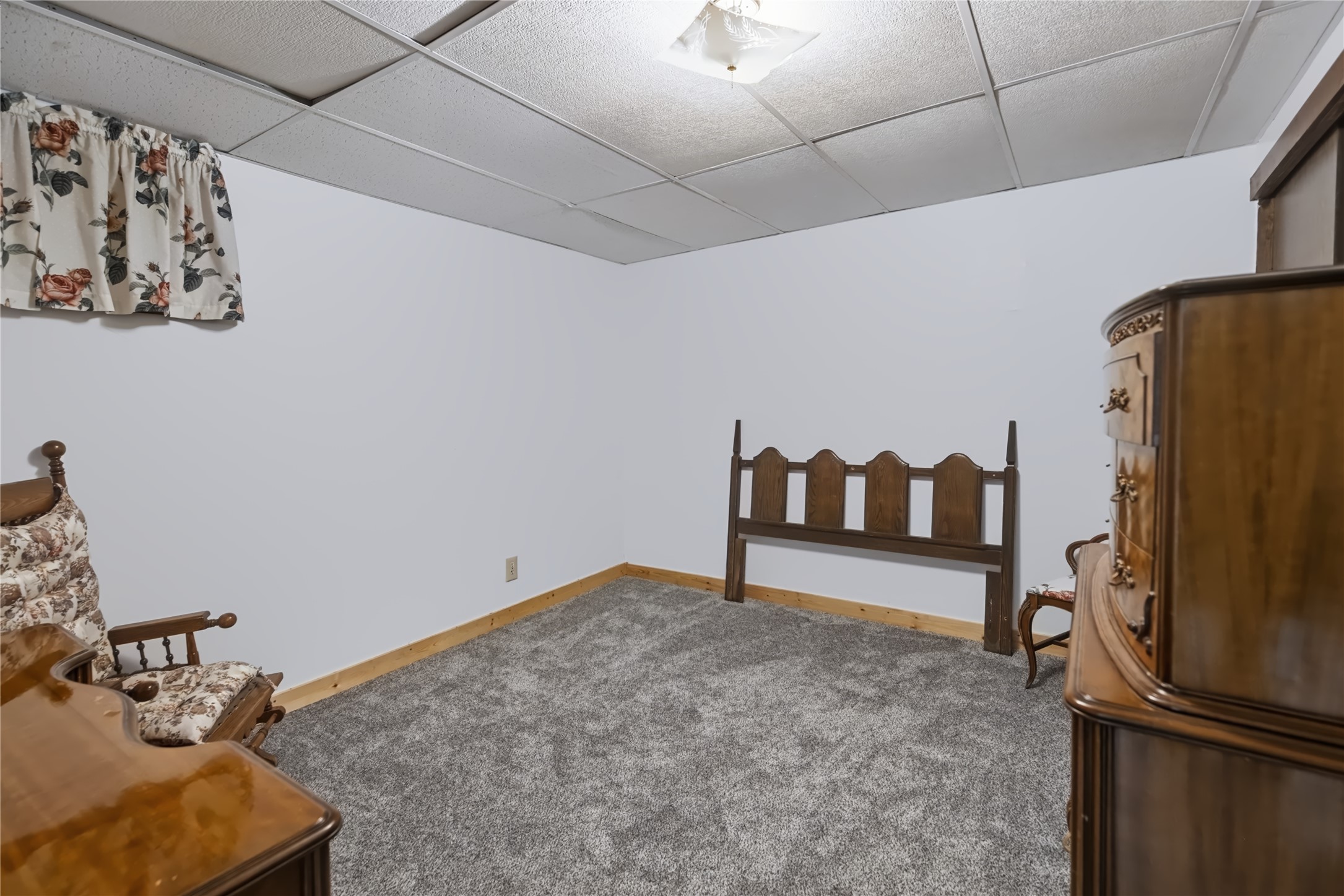 504 N Adams Street Property Photo 28