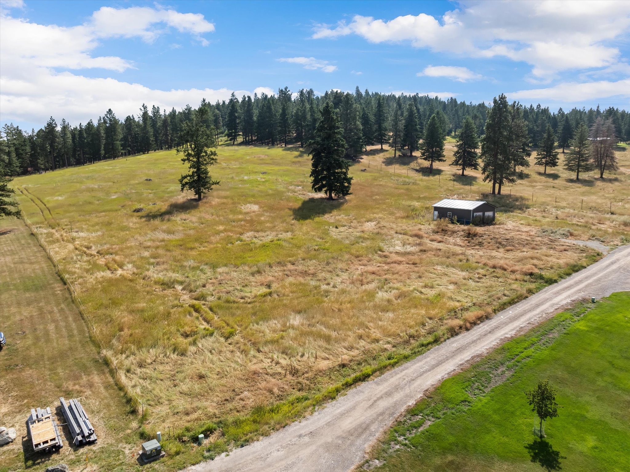 1169 Pond Road Property Photo 3