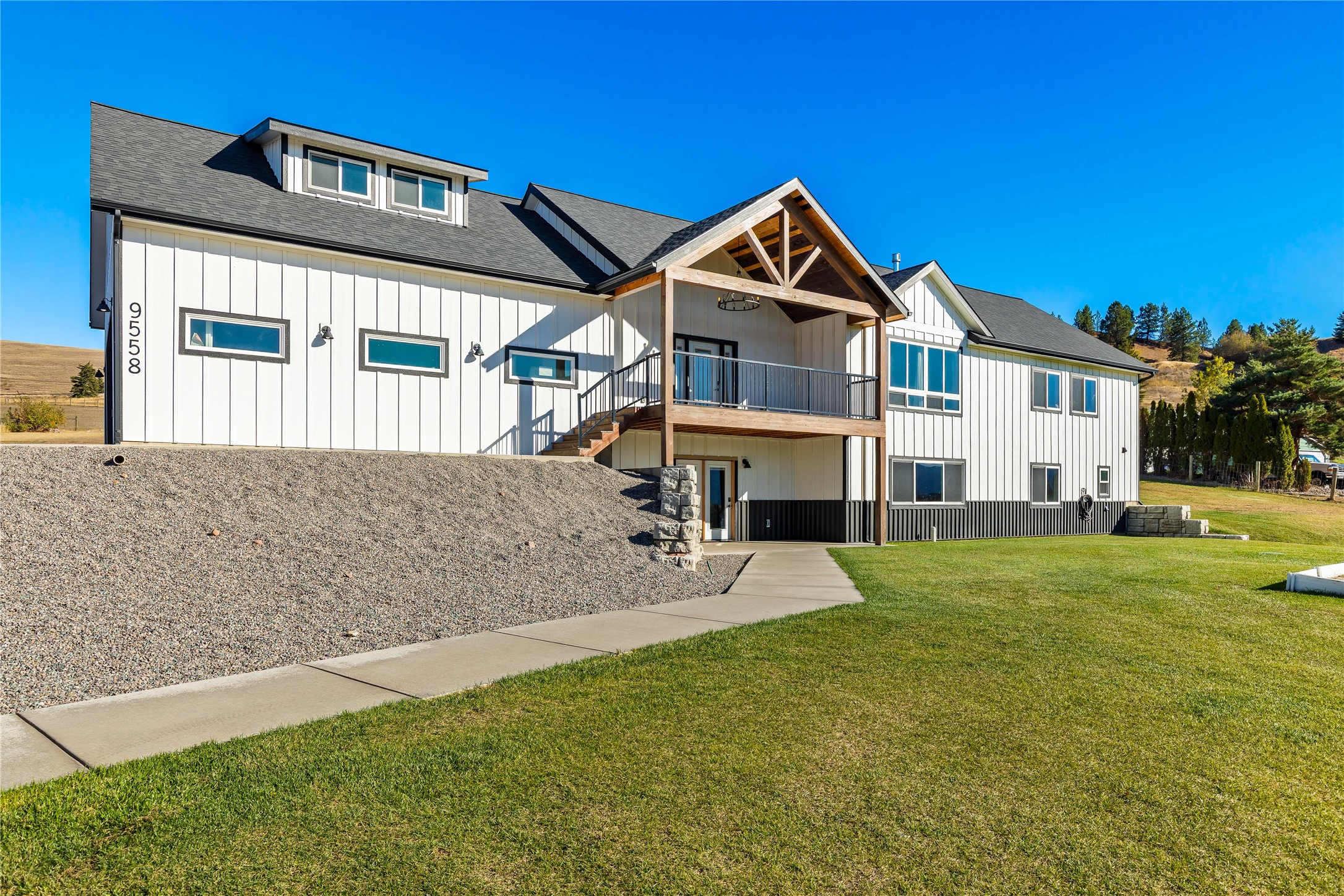 9558 Shikane Lane Property Photo 1