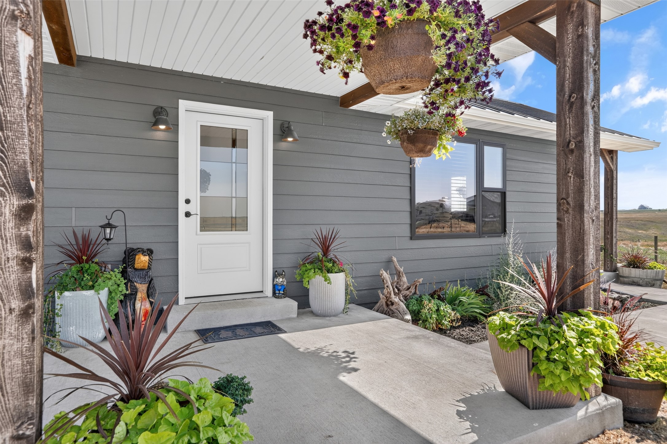 44 Kamloops Road Property Photo 4