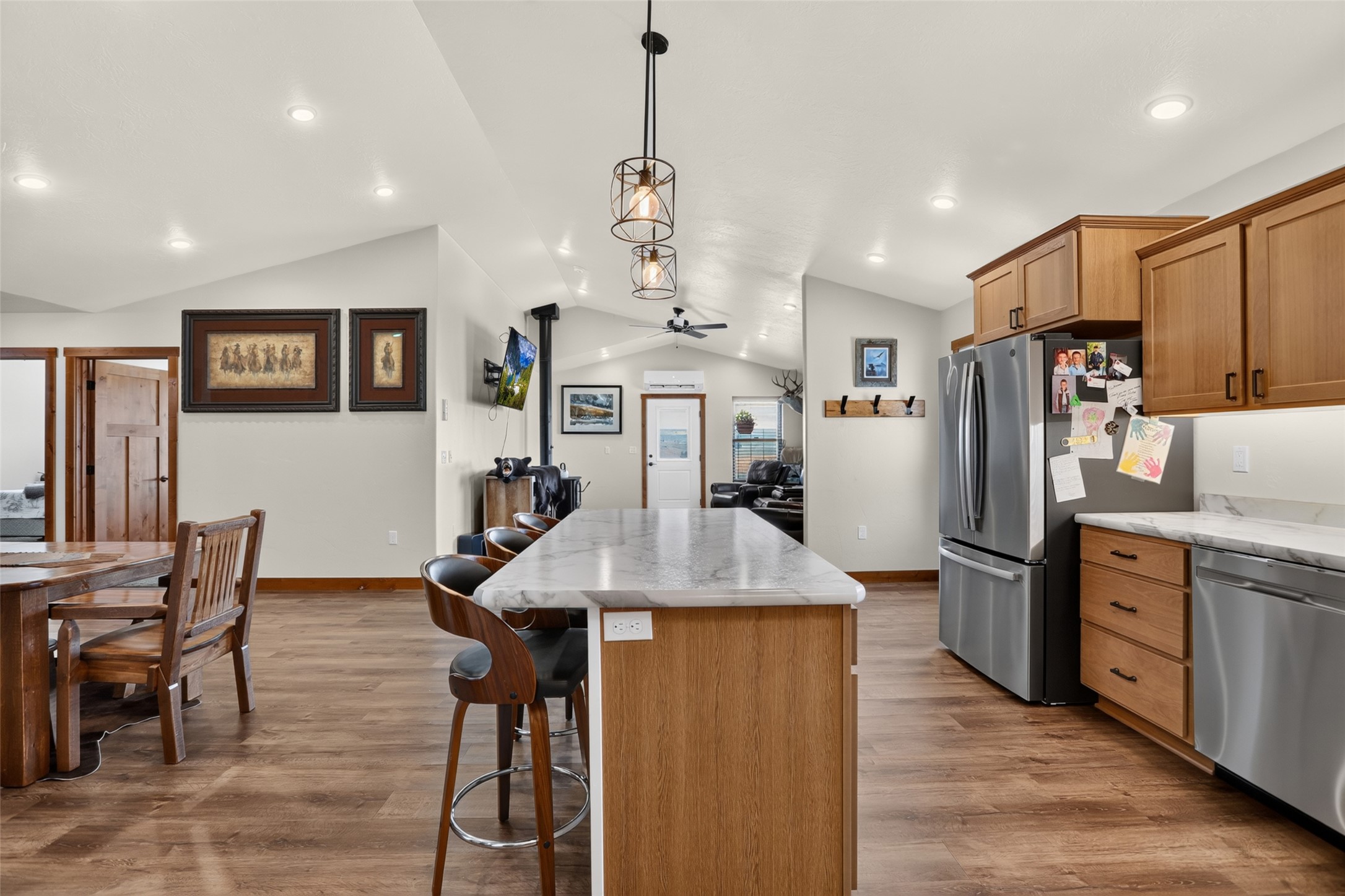 44 Kamloops Road Property Photo 12