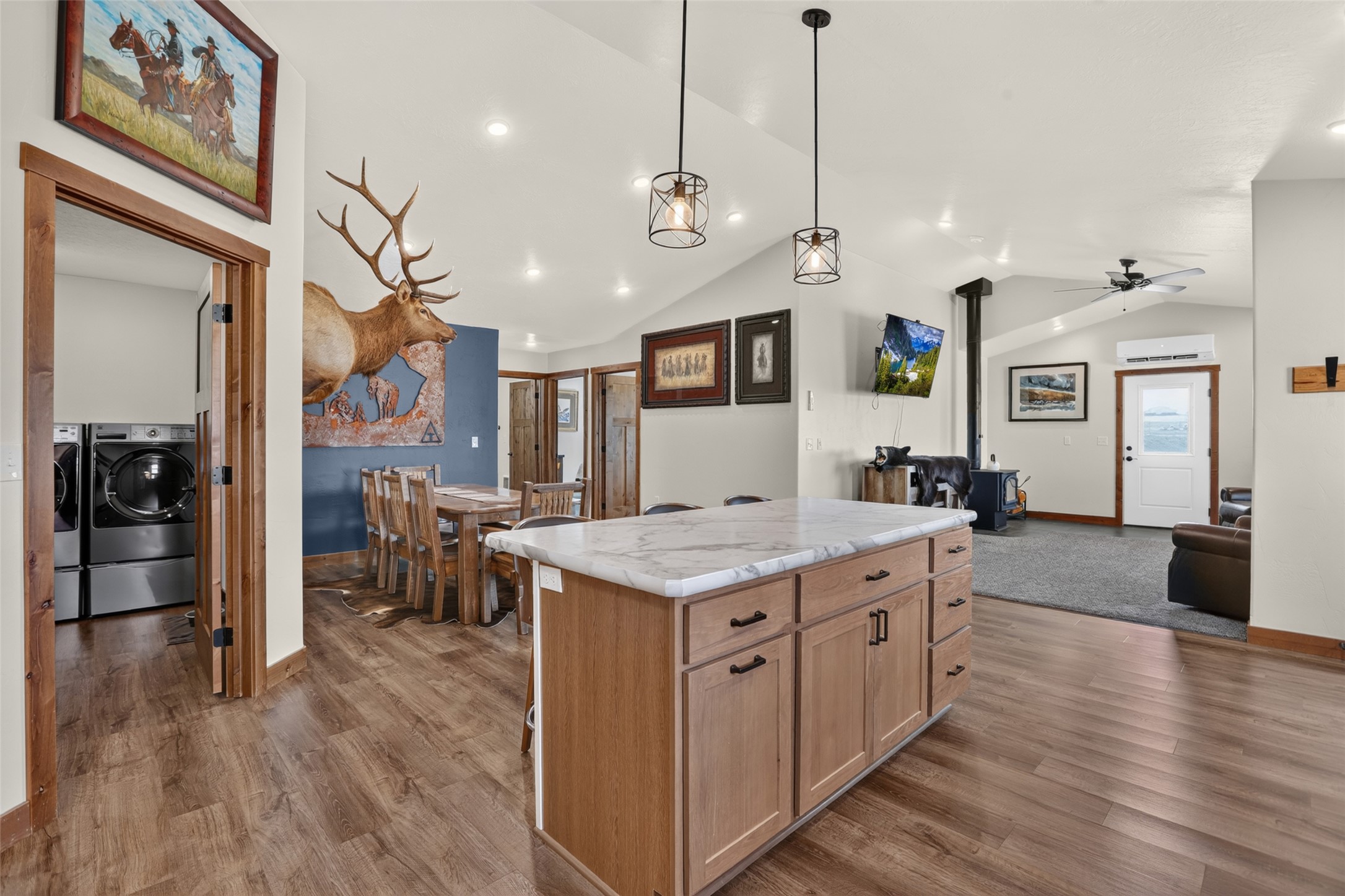 44 Kamloops Road Property Photo 14