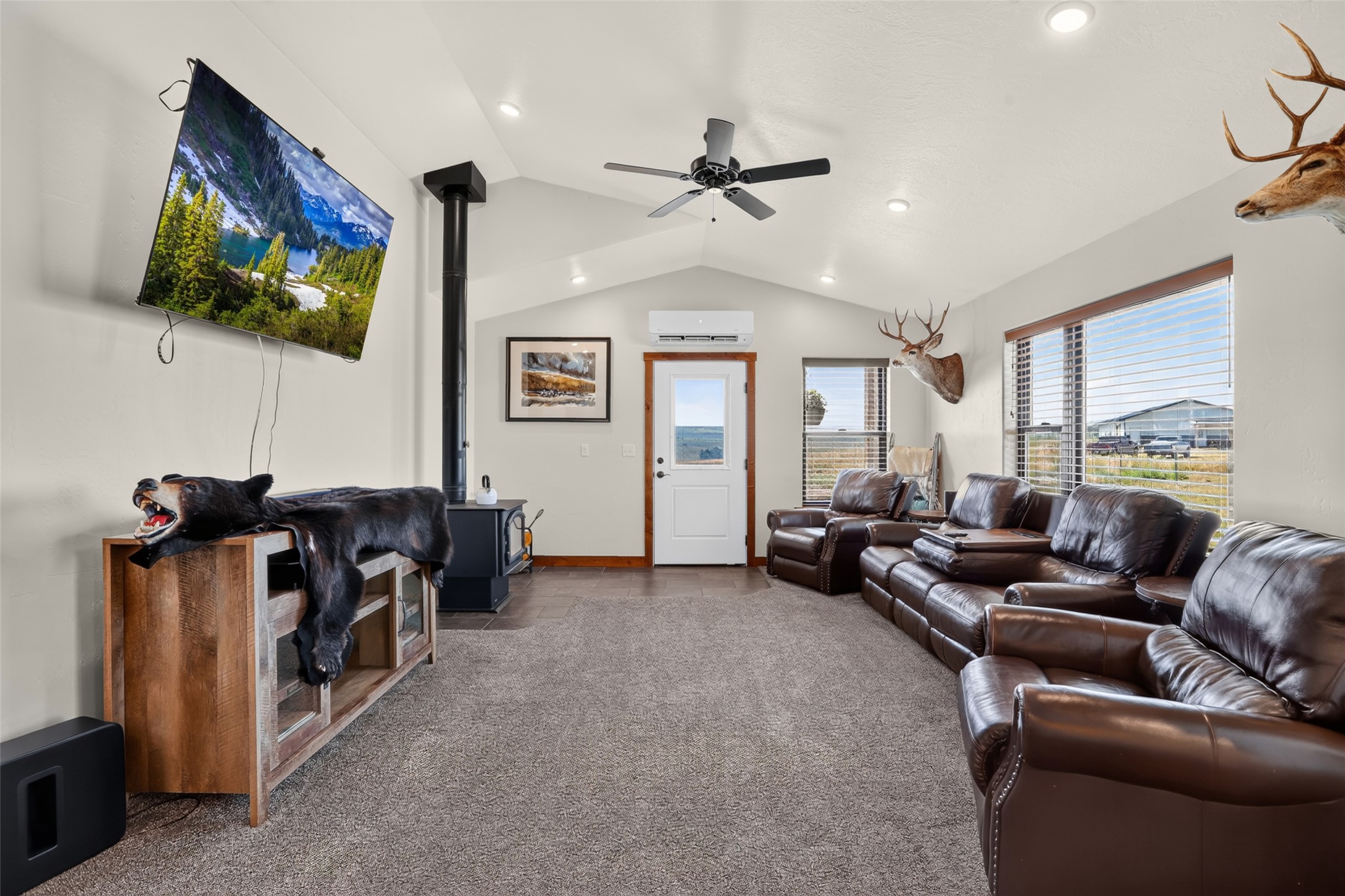 44 Kamloops Road Property Photo 16