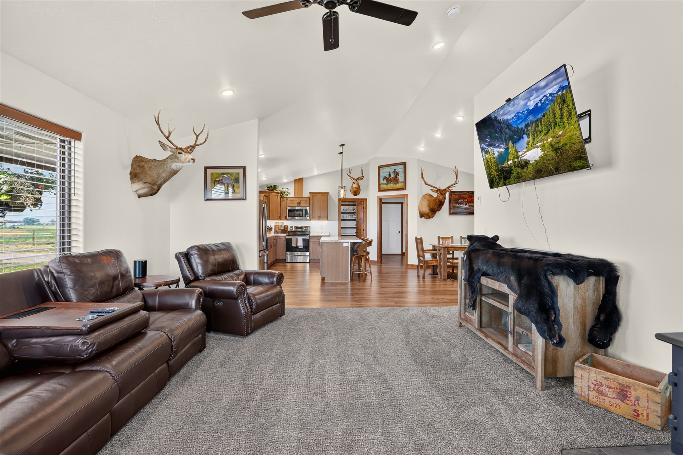 44 Kamloops Road Property Photo 17
