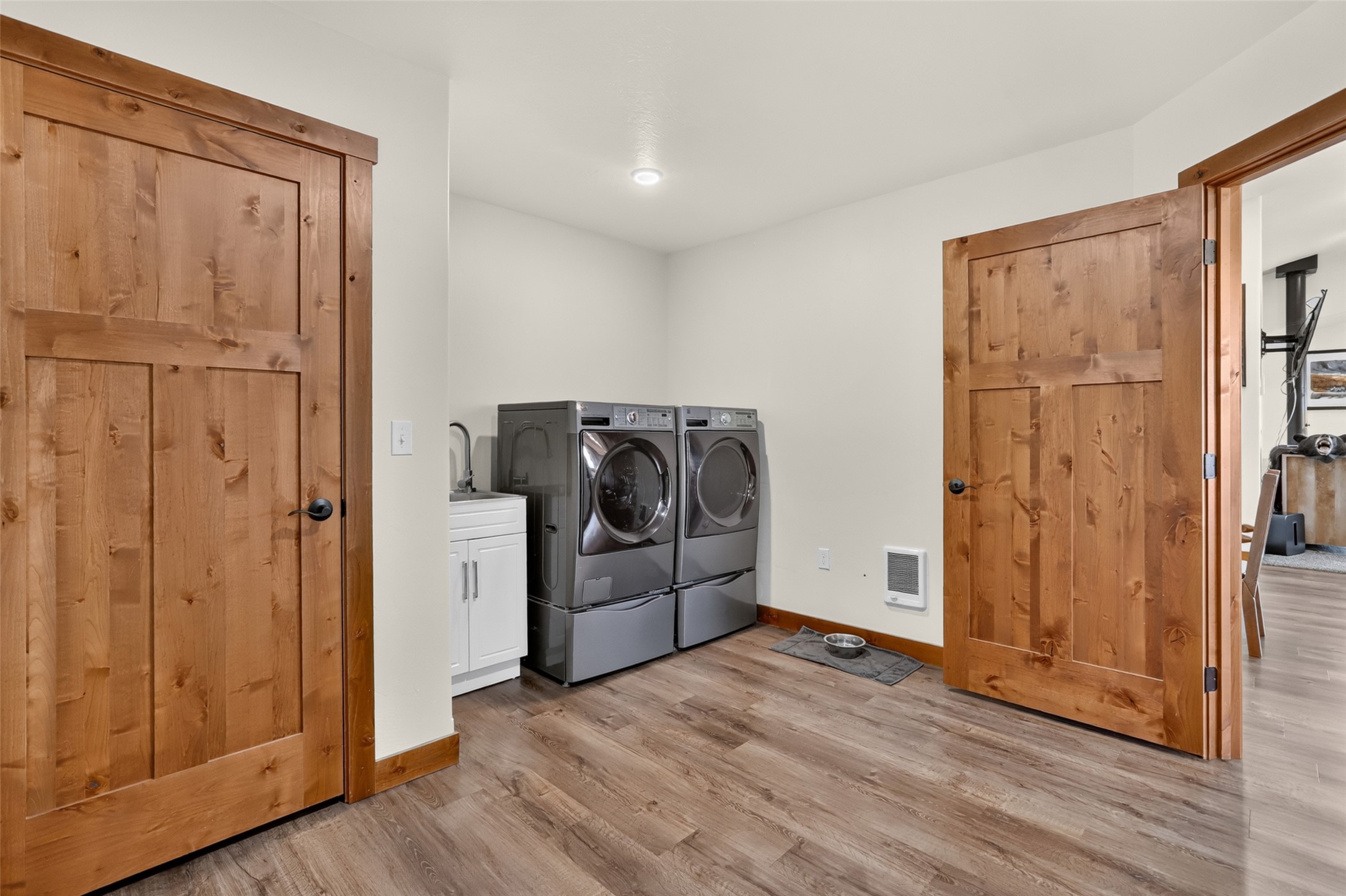 44 Kamloops Road Property Photo 42