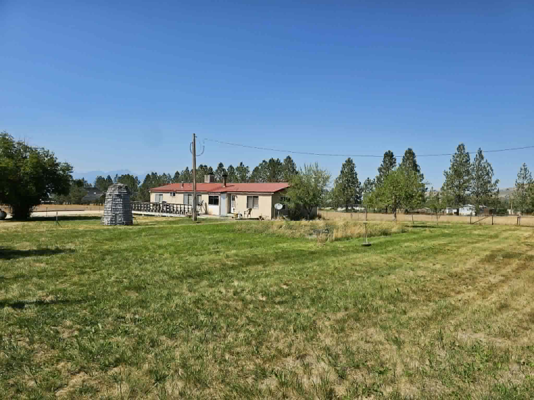 3109 Upper Burnt Fork School Road Property Photo 1