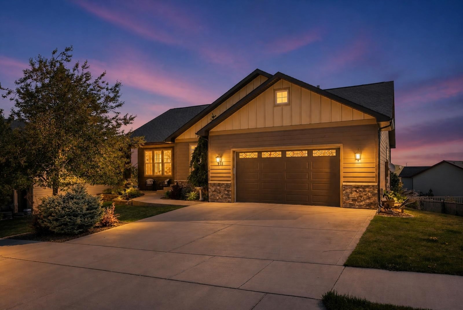 935 Napa Drive Property Photo 1
