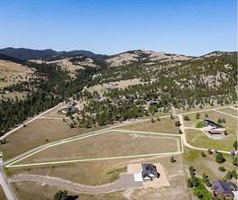 136 S Hills Road Property Photo 4