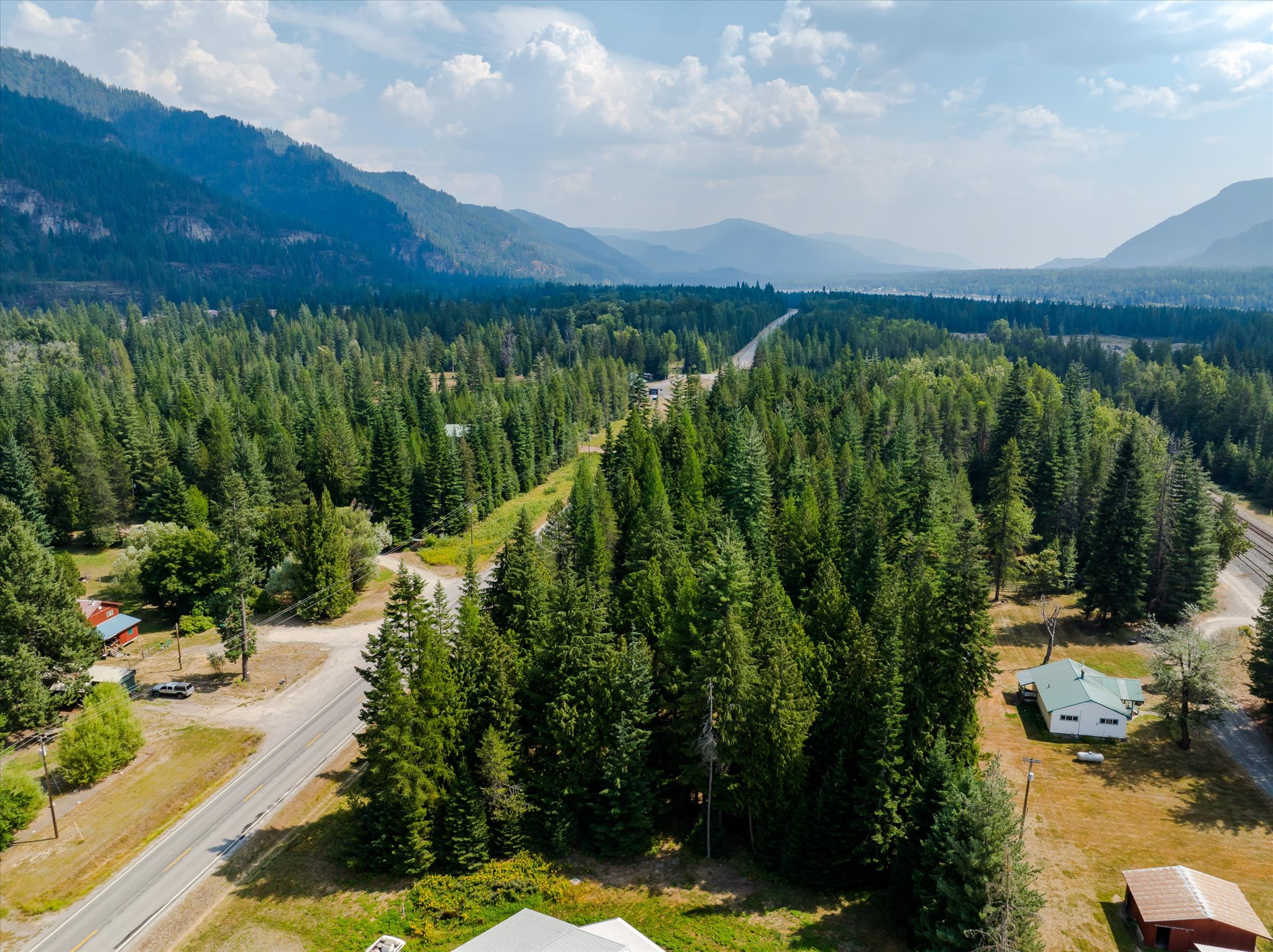 1224 Mt Hwy 200 Property Photo 13
