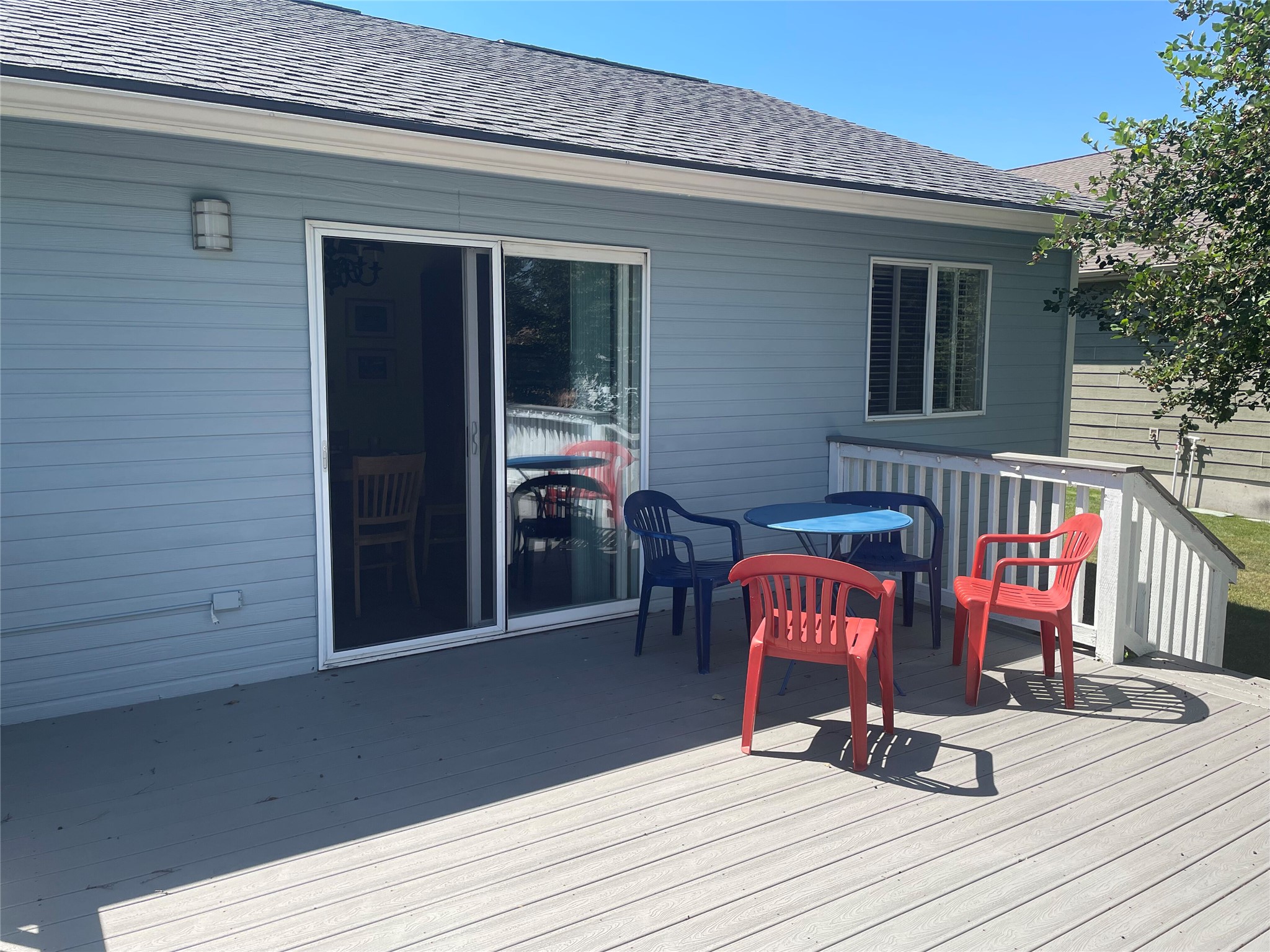 22 B Avenue Property Photo 5
