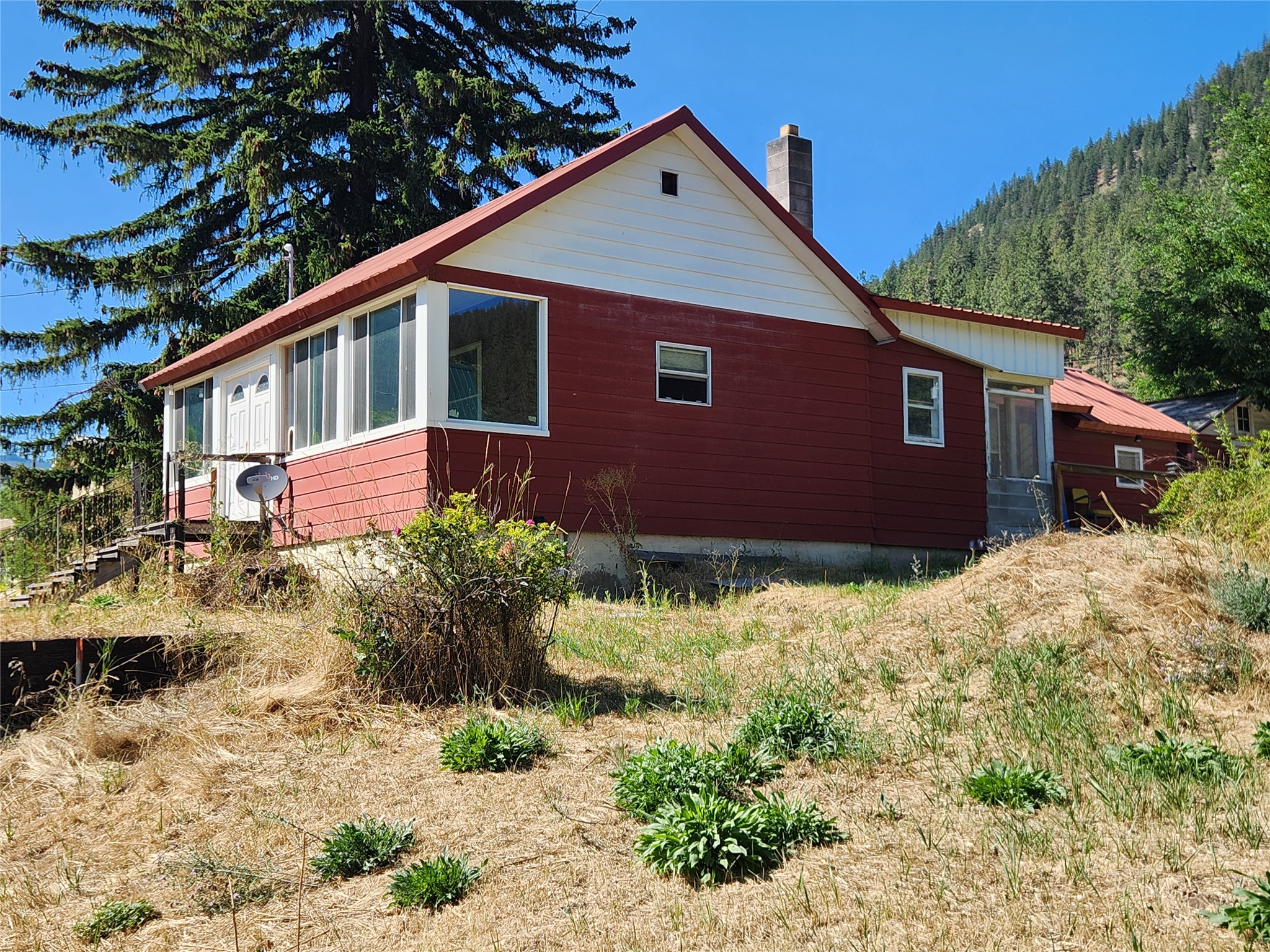 204 Adams Street Property Photo 1