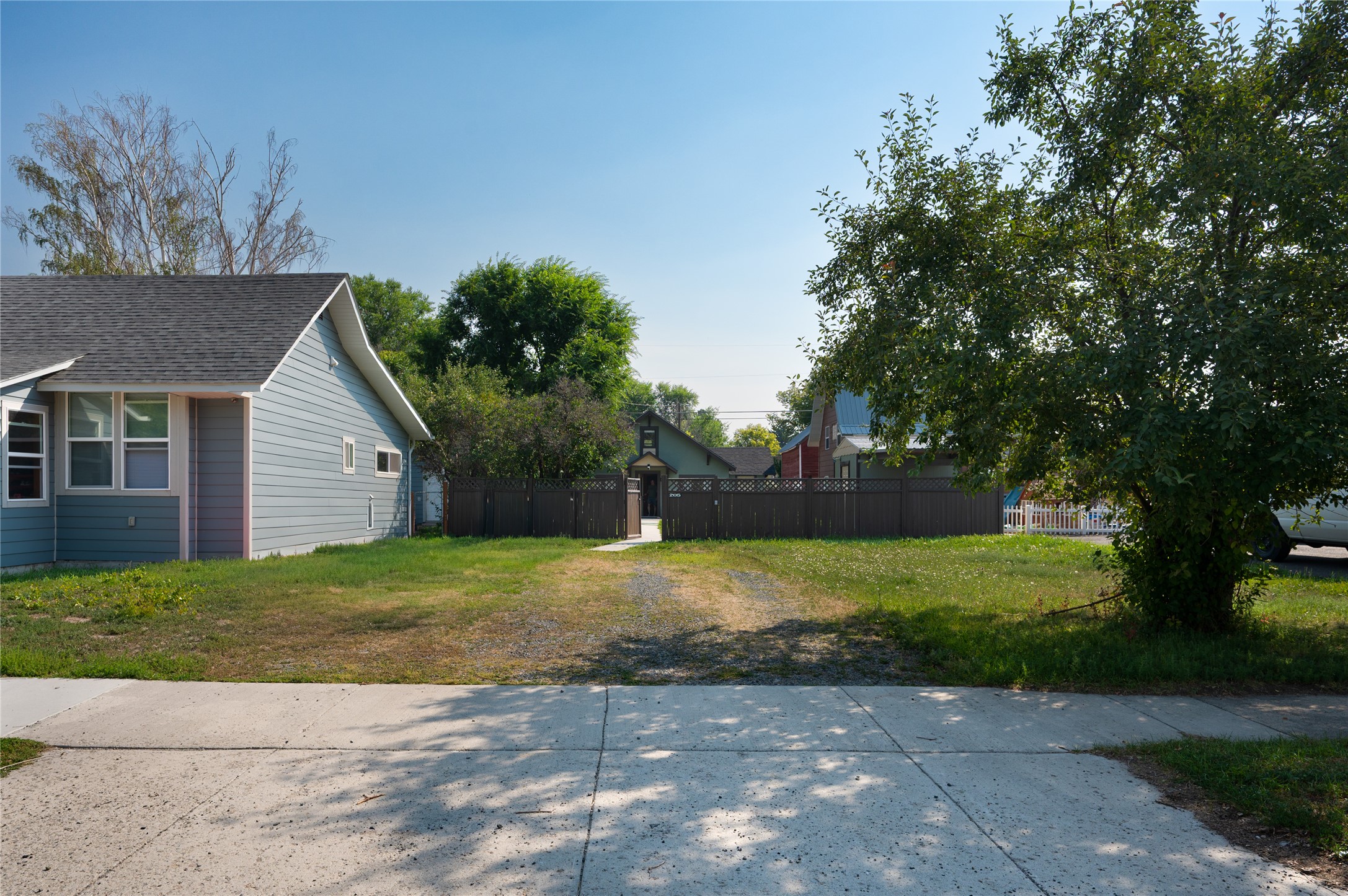 205 S Cedar Street Property Photo 7