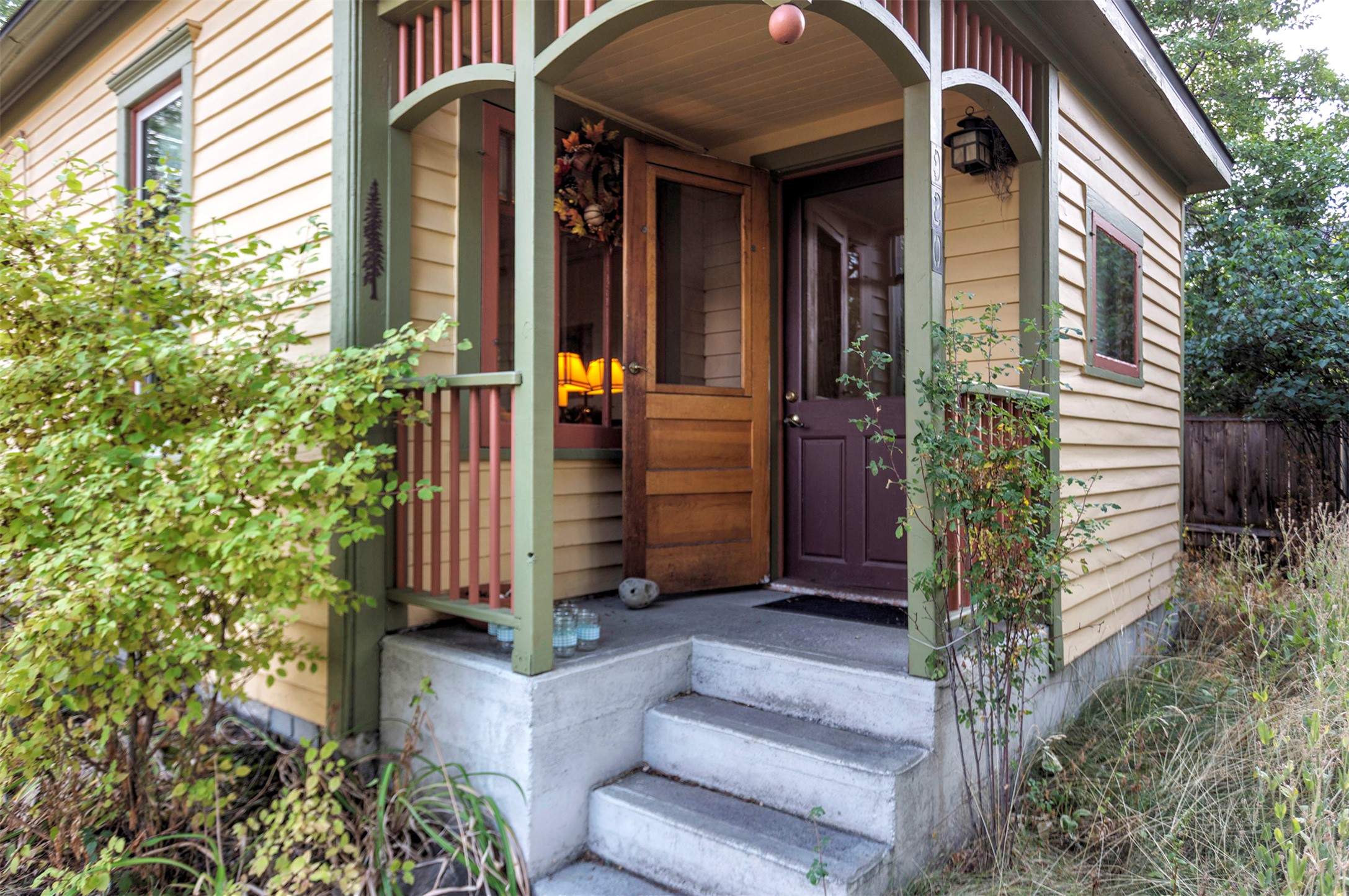 920 Locust Street Property Photo 2