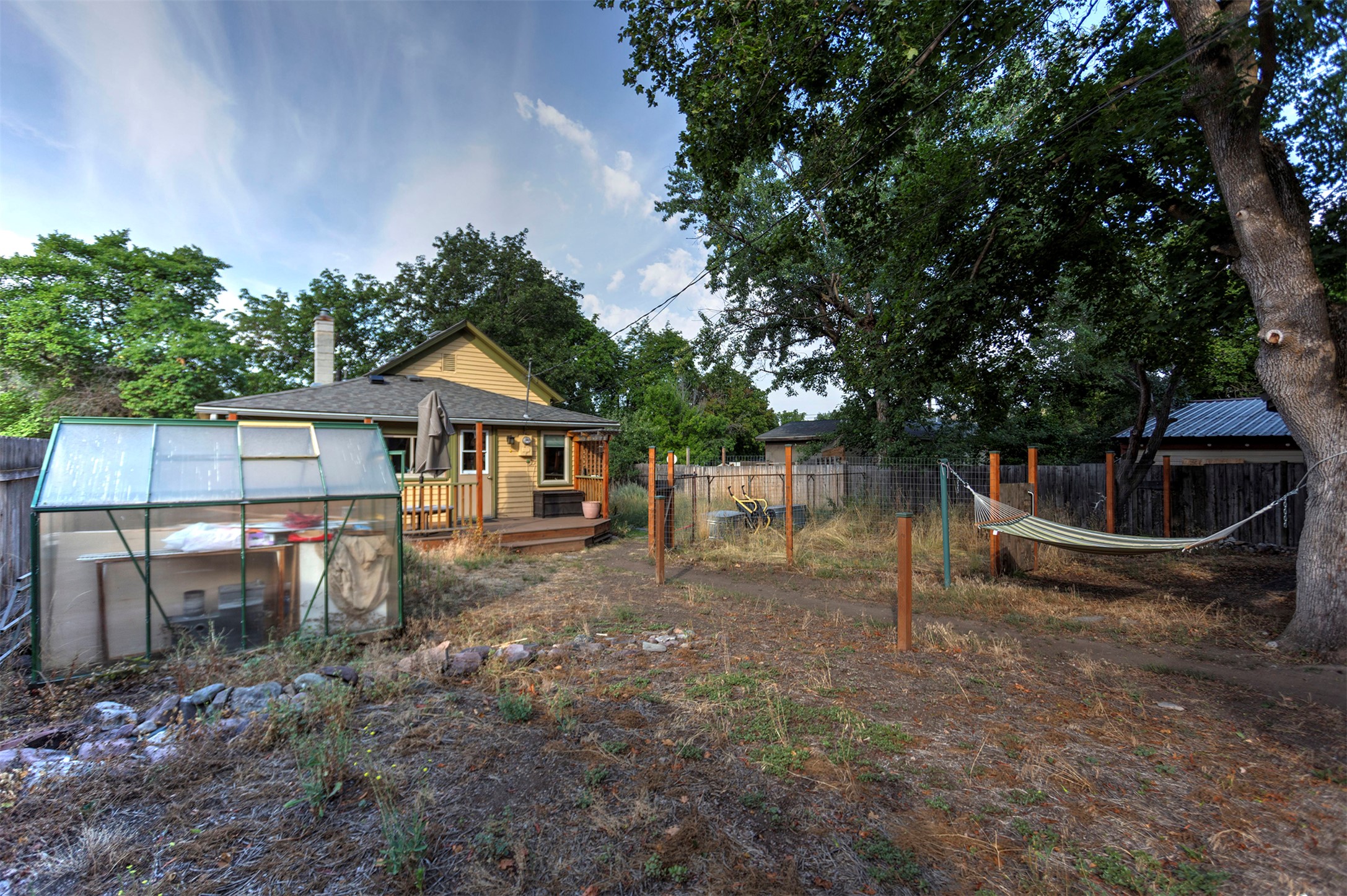 920 Locust Street Property Photo 20