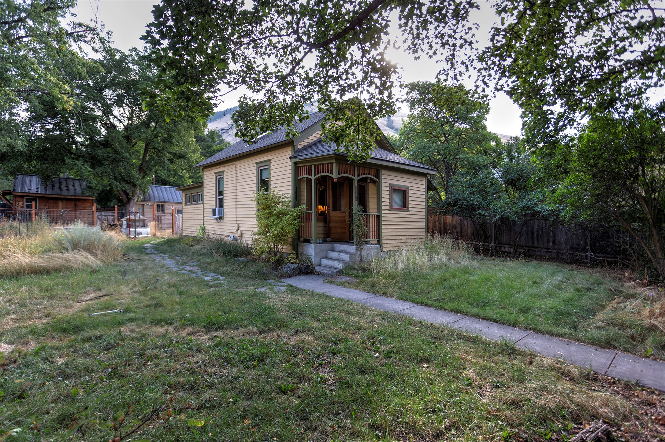920 Locust Street Property Photo 24