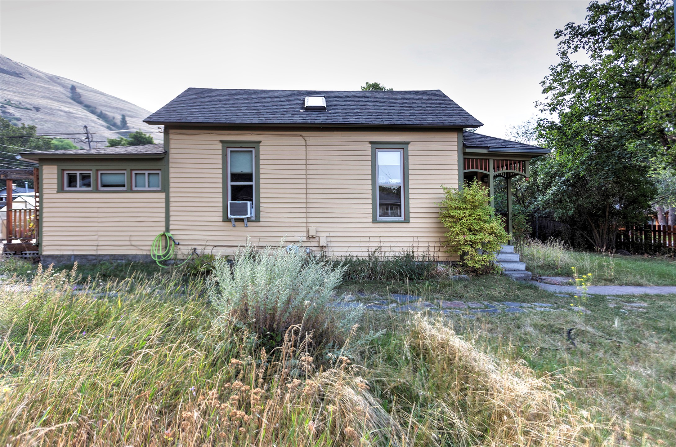 920 Locust Street Property Photo 26