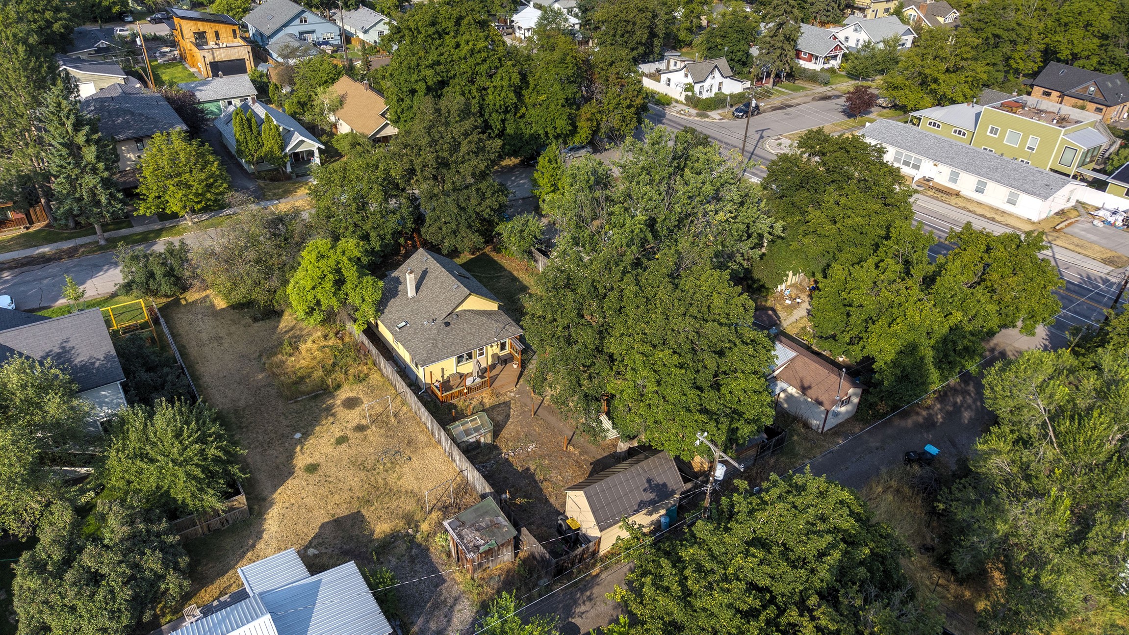 920 Locust Street Property Photo 43