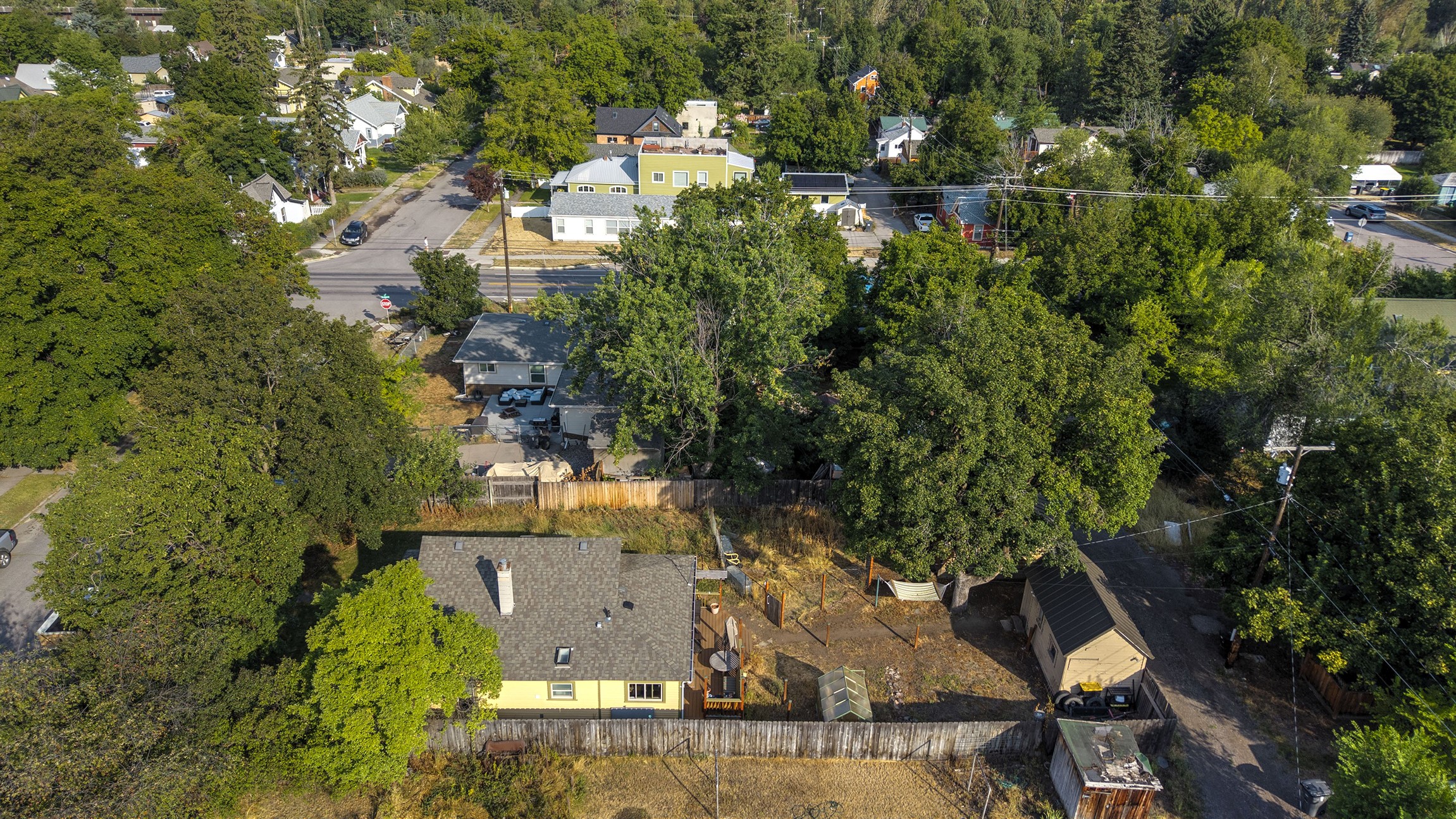 920 Locust Street Property Photo 49