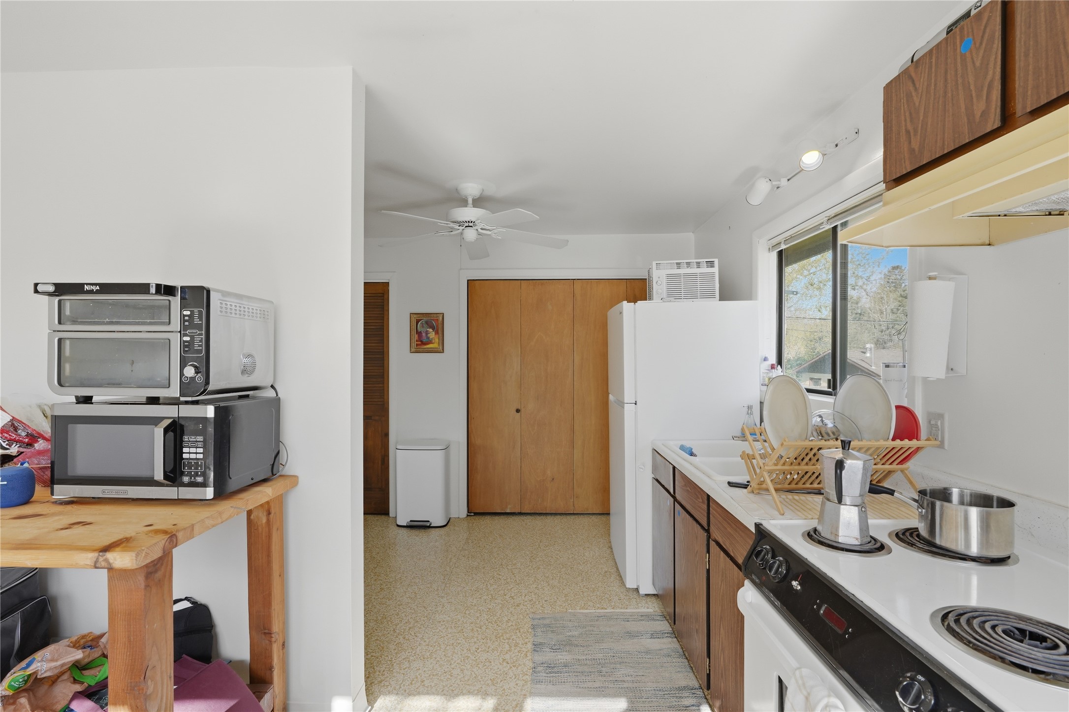 617 N Rouse Avenue Property Photo 7