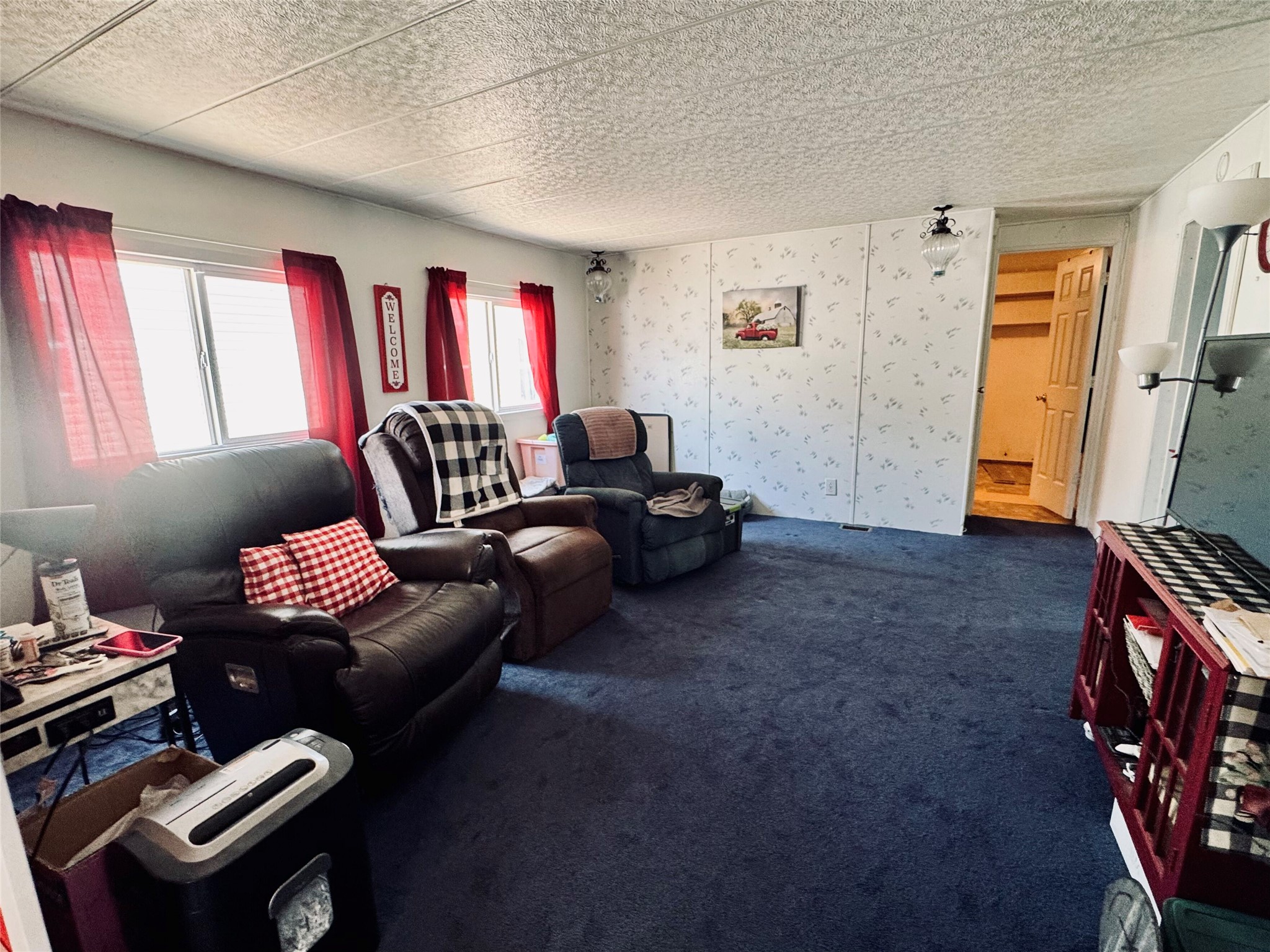 521 S Caravan Street Property Photo 10