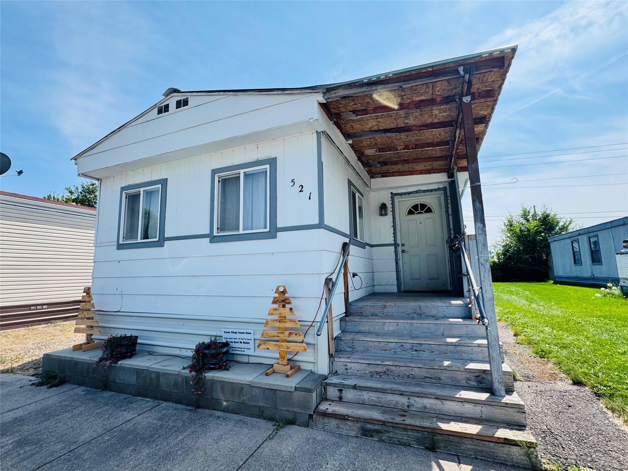 521 S Caravan Street Property Photo 31