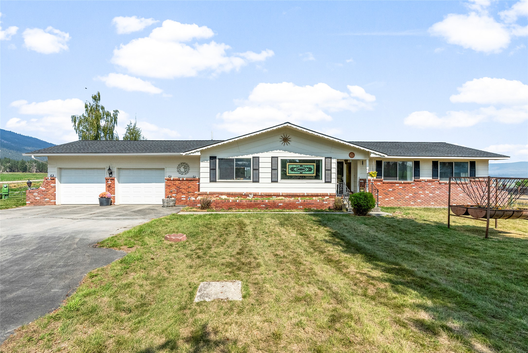 803 Indian Prairie Loop Property Photo 1