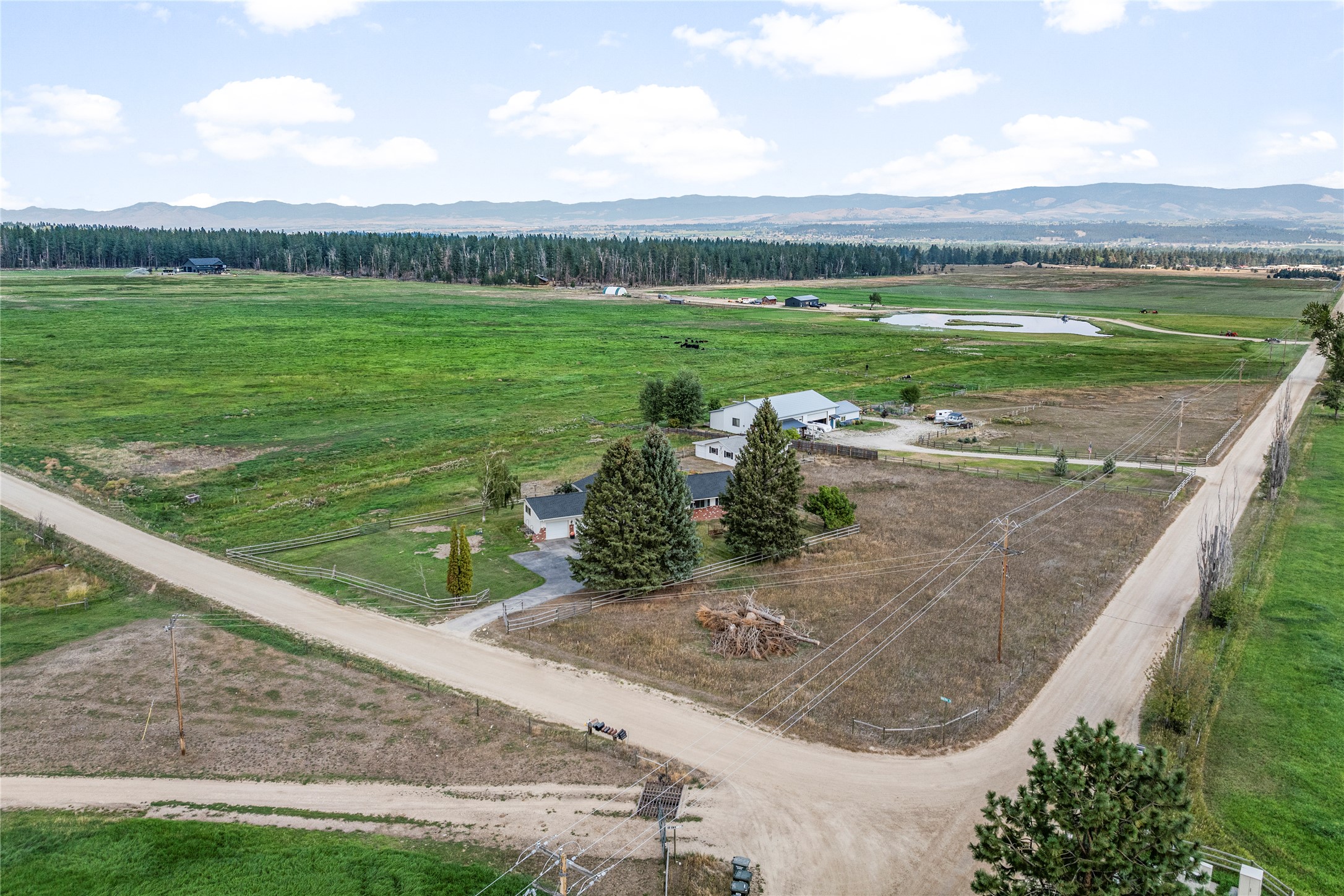 803 Indian Prairie Loop Property Photo 9