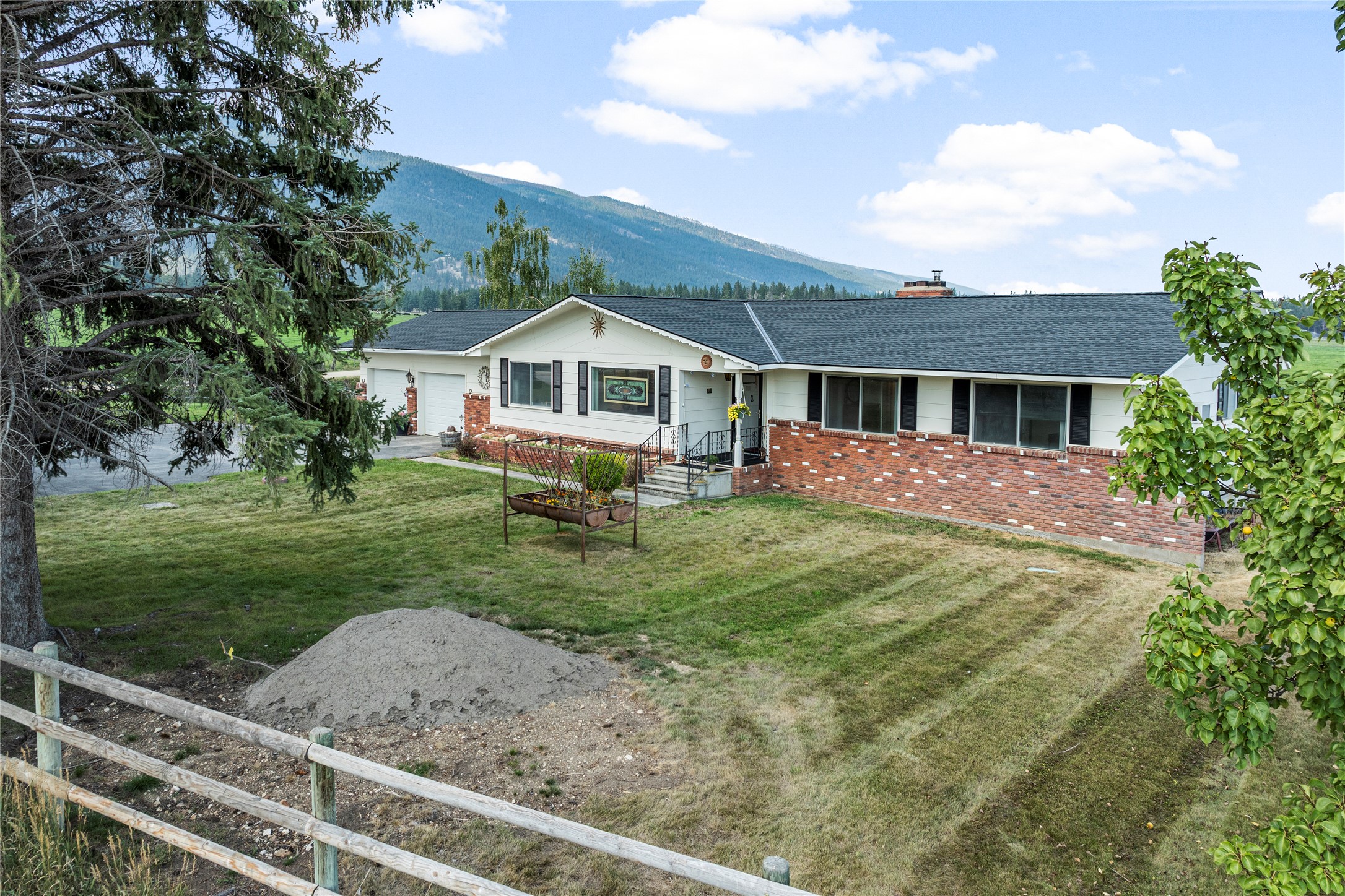 803 Indian Prairie Loop Property Photo 17